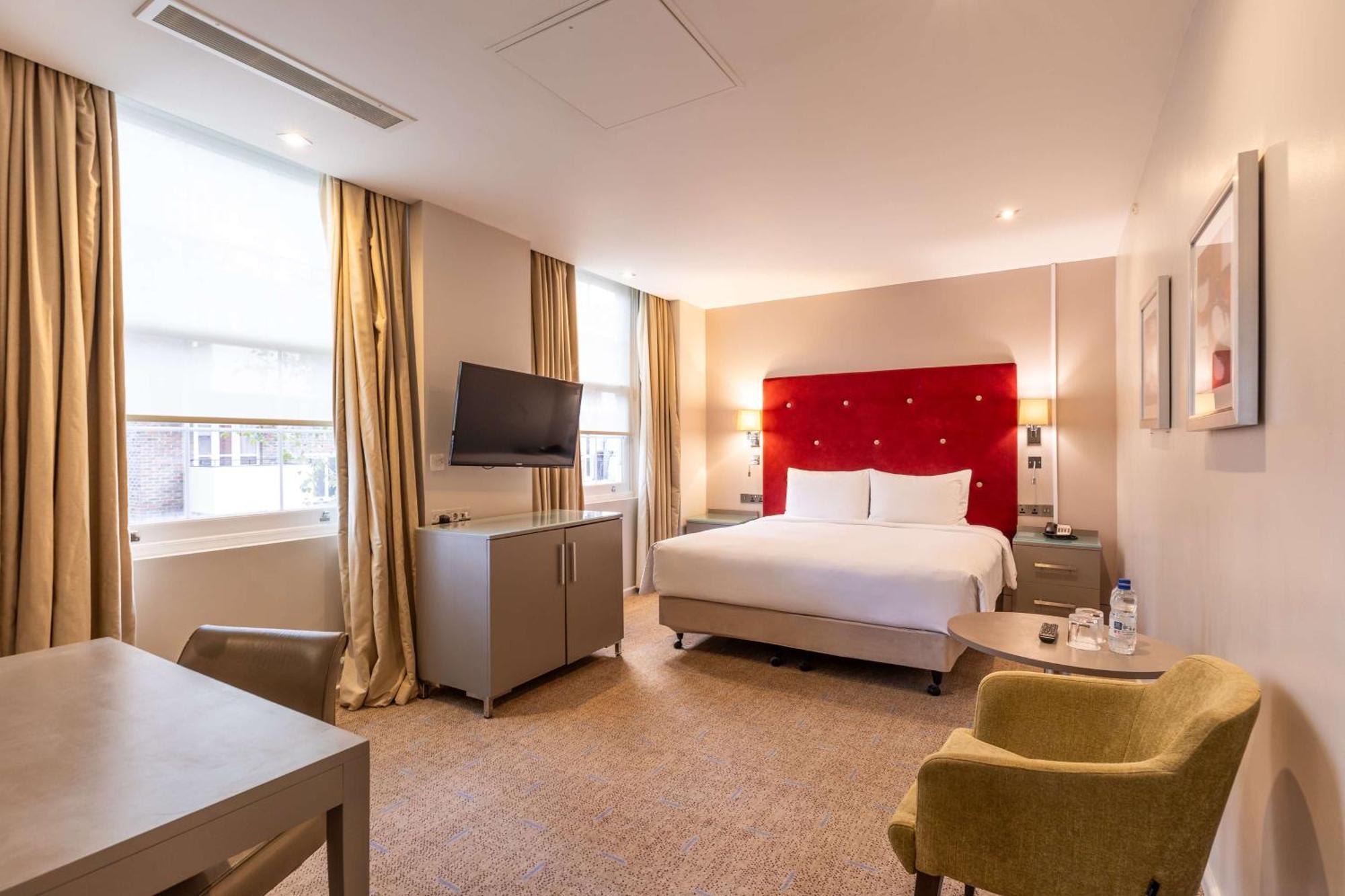 Doubletree By Hilton - West End