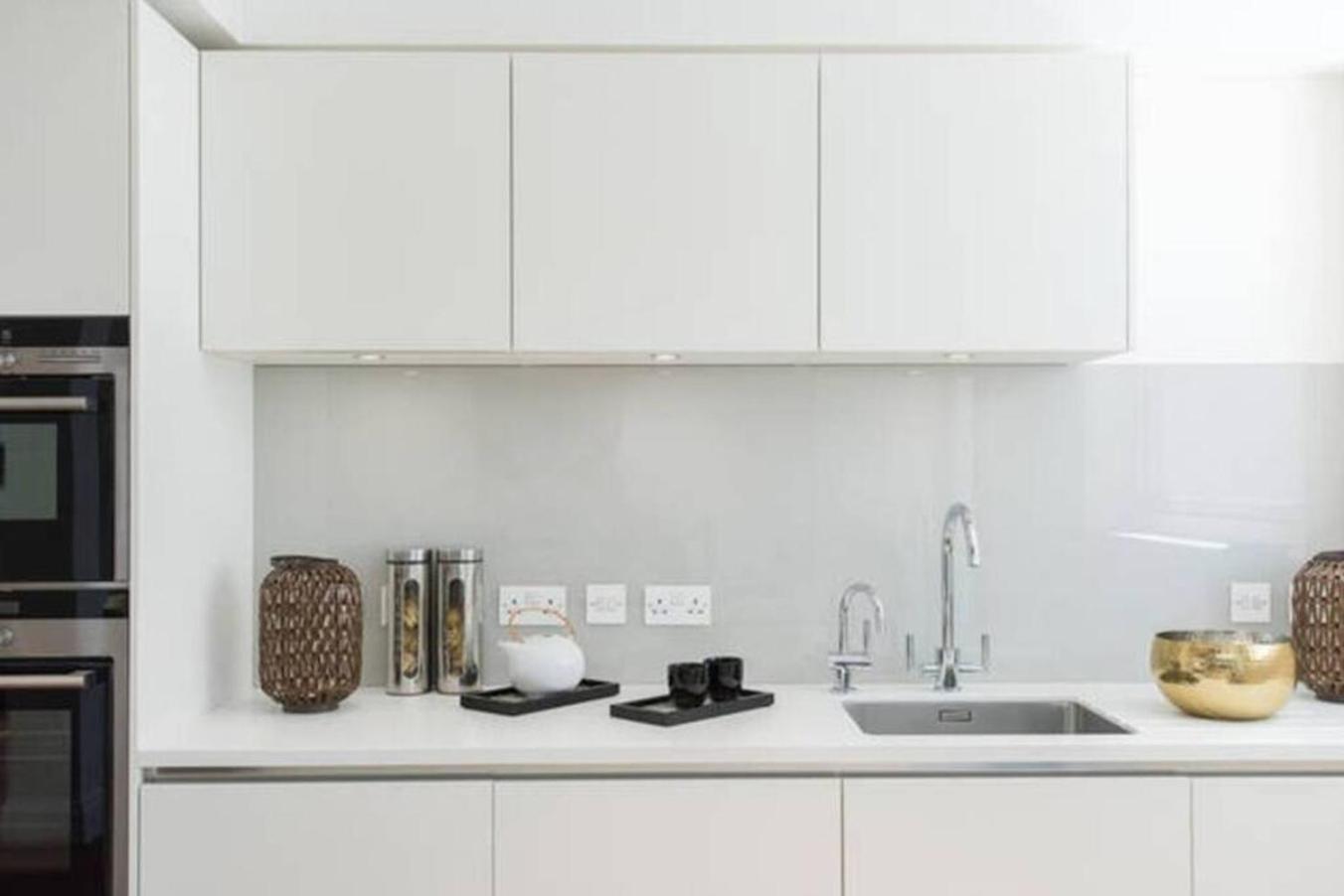 Large Three Bed Duplex Camden London