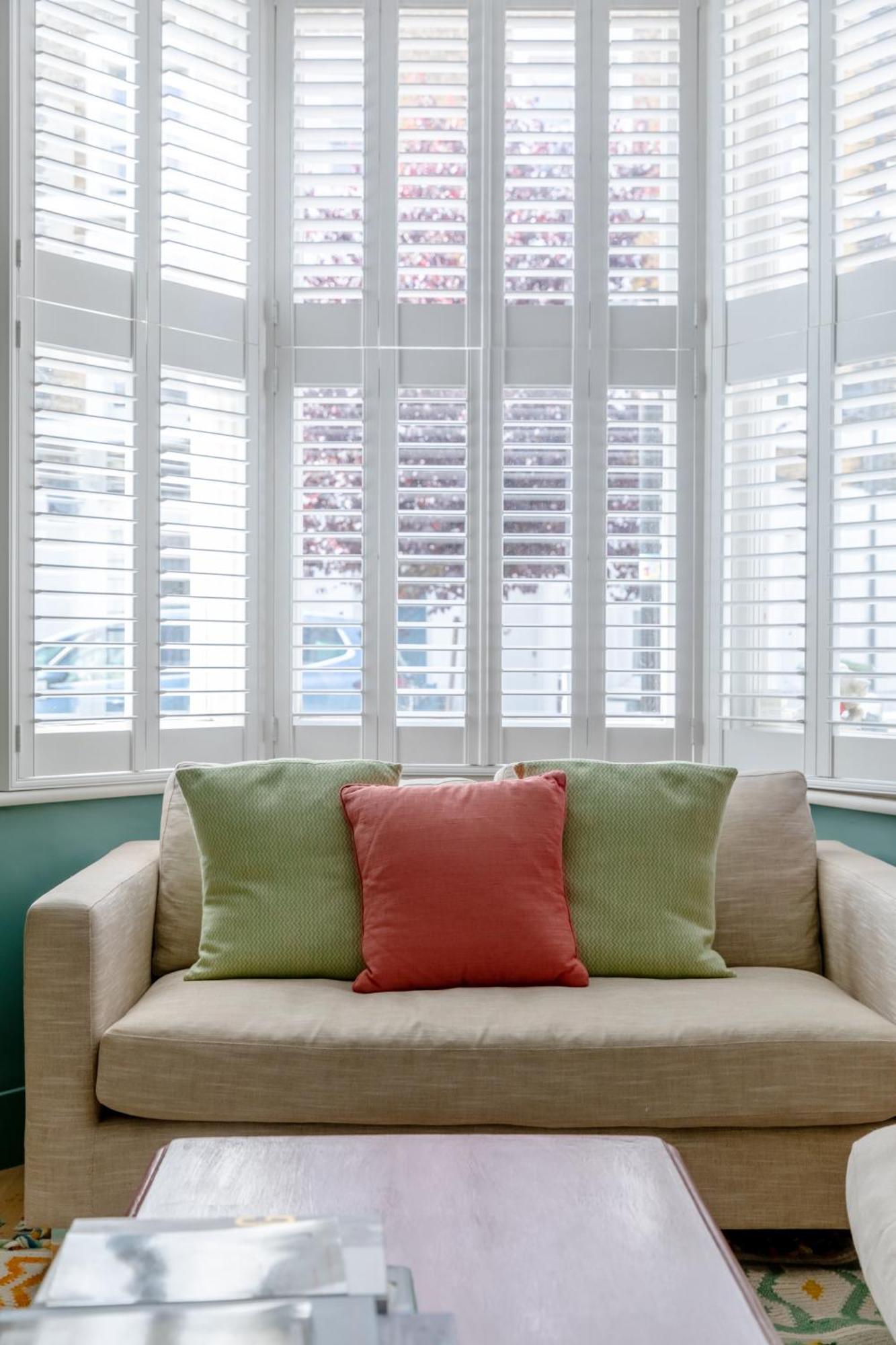 Stylish And Spacious 2 Bedroom House In Brixton Apartment *
