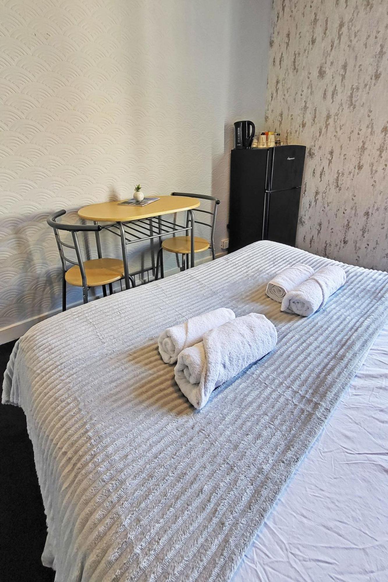 Privatunterkunft Spacious *