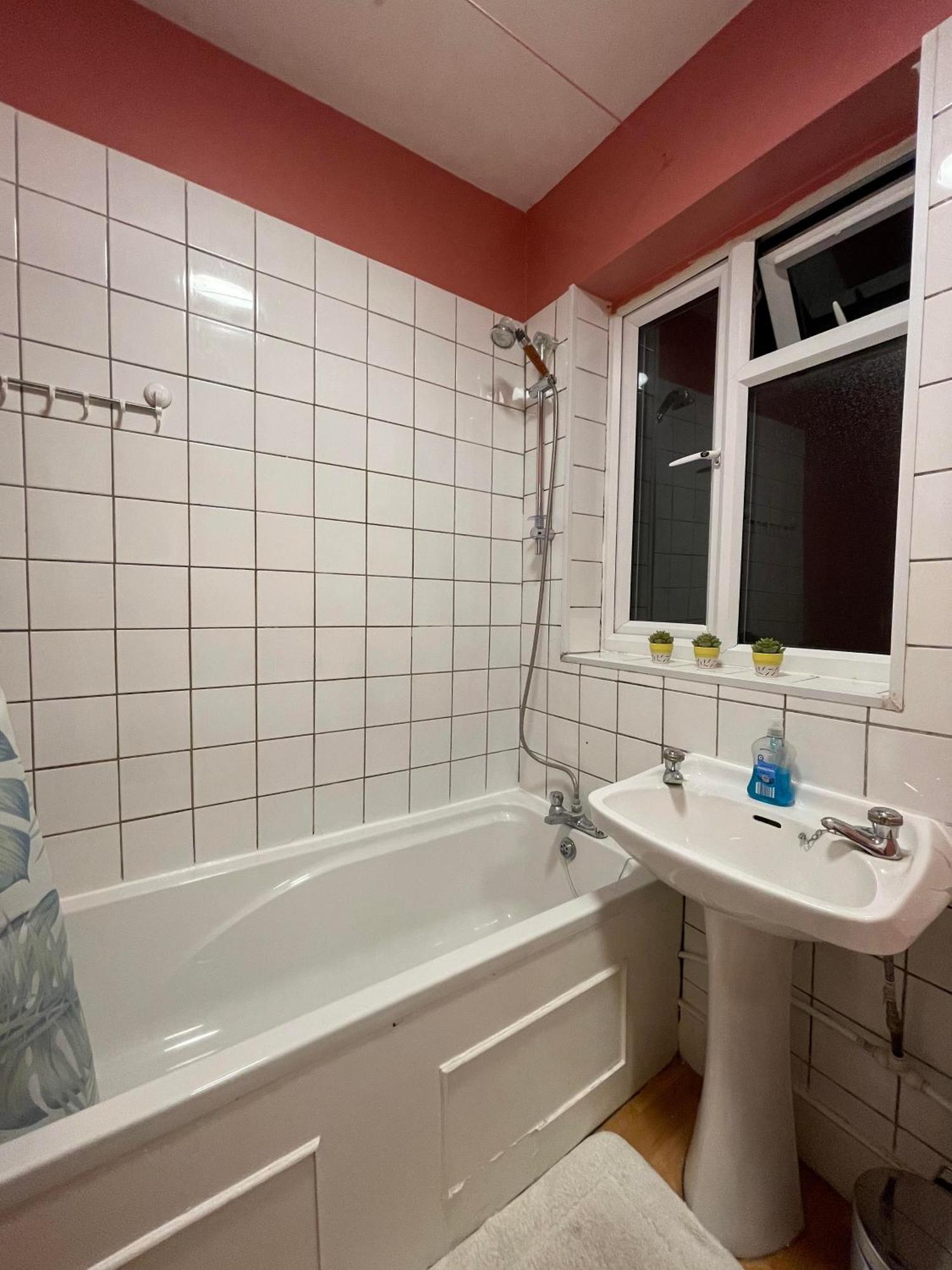 Privatunterkunft Spacious *