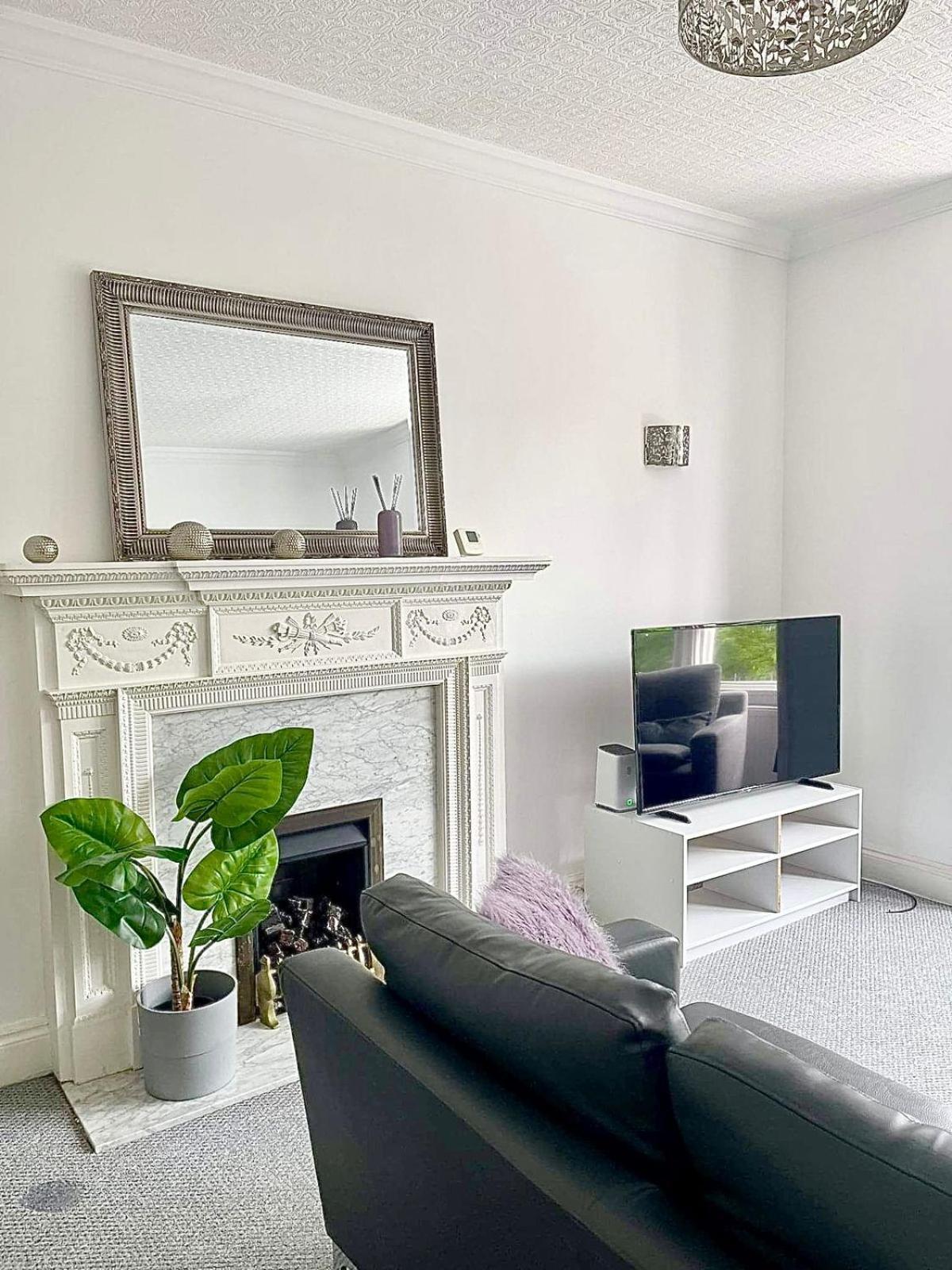 Luxury In Paddington Apartment London