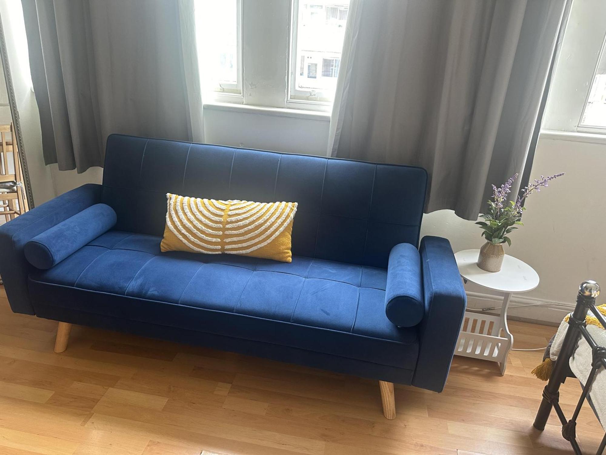 Apartment Charming 1-bed In