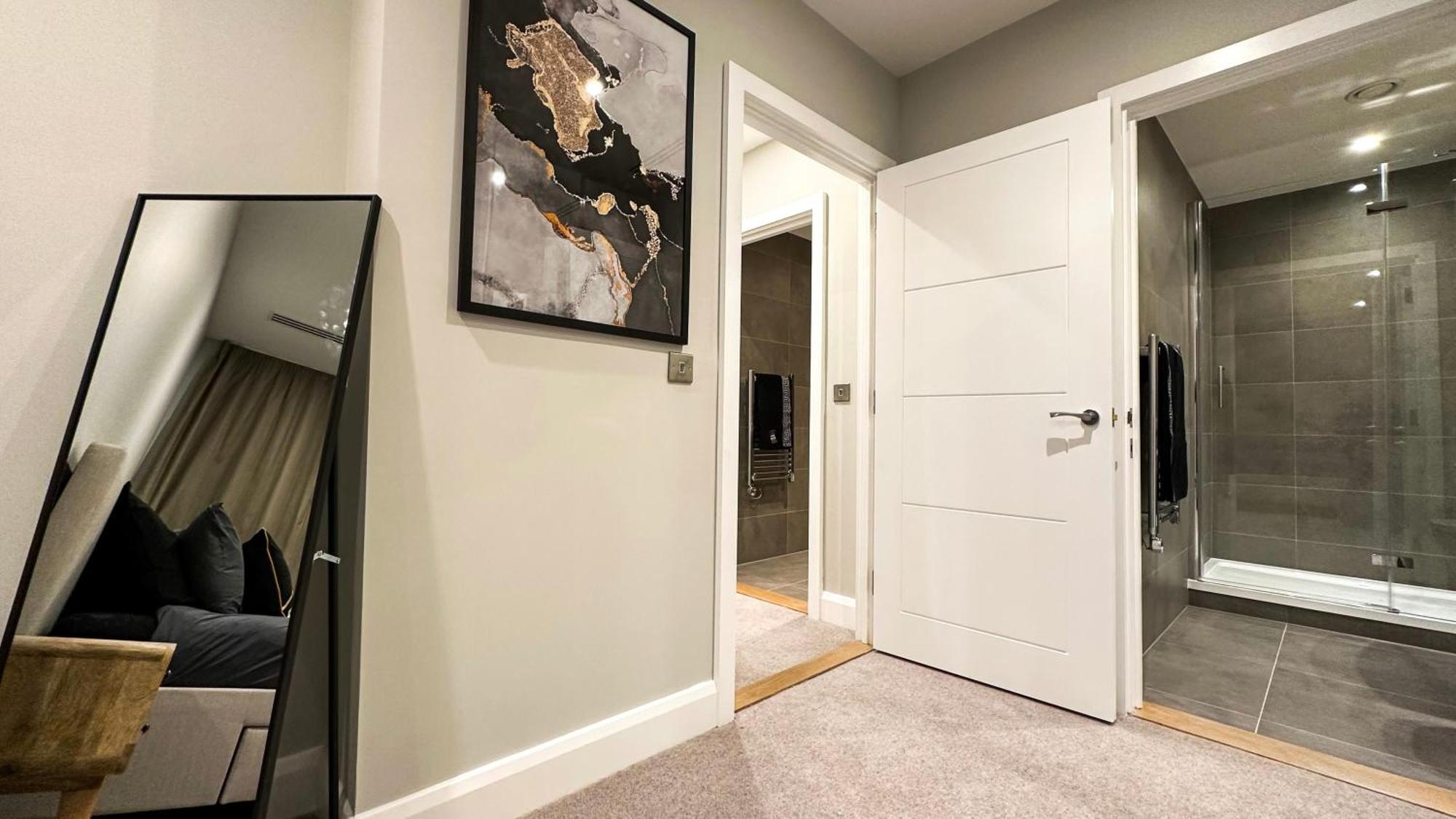 Duplex 3bed 3bath Modern Fast Wifi - Luxurylondonstays Apartamento