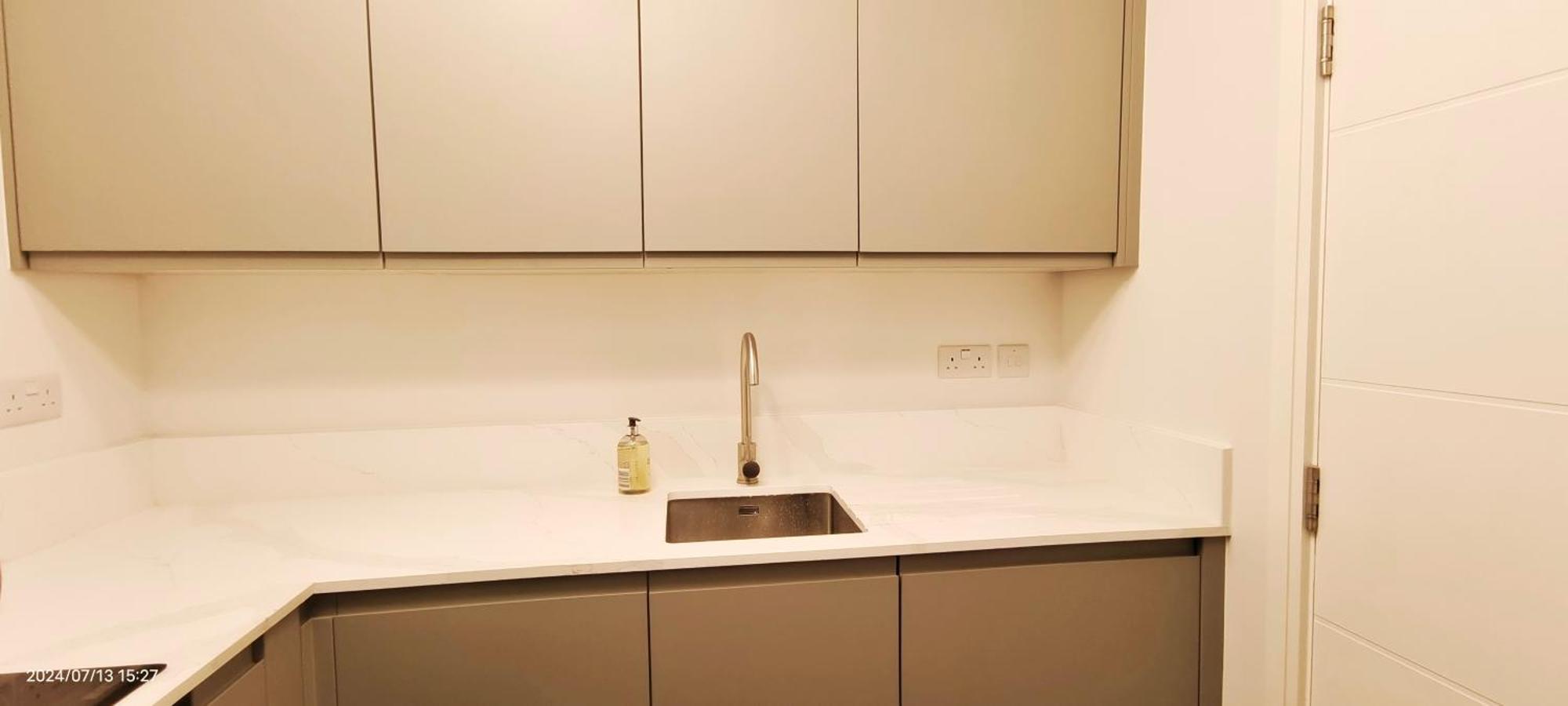 Crystal In Hammersmith * London
