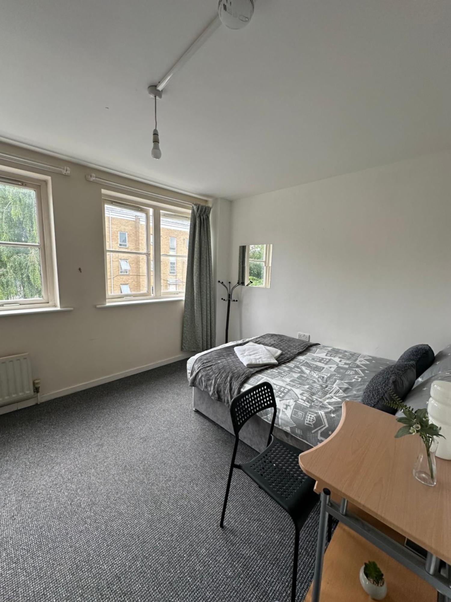 Homestay Luxury In Central London!6 Bedroom With 2 Bath & Separate Wc! London