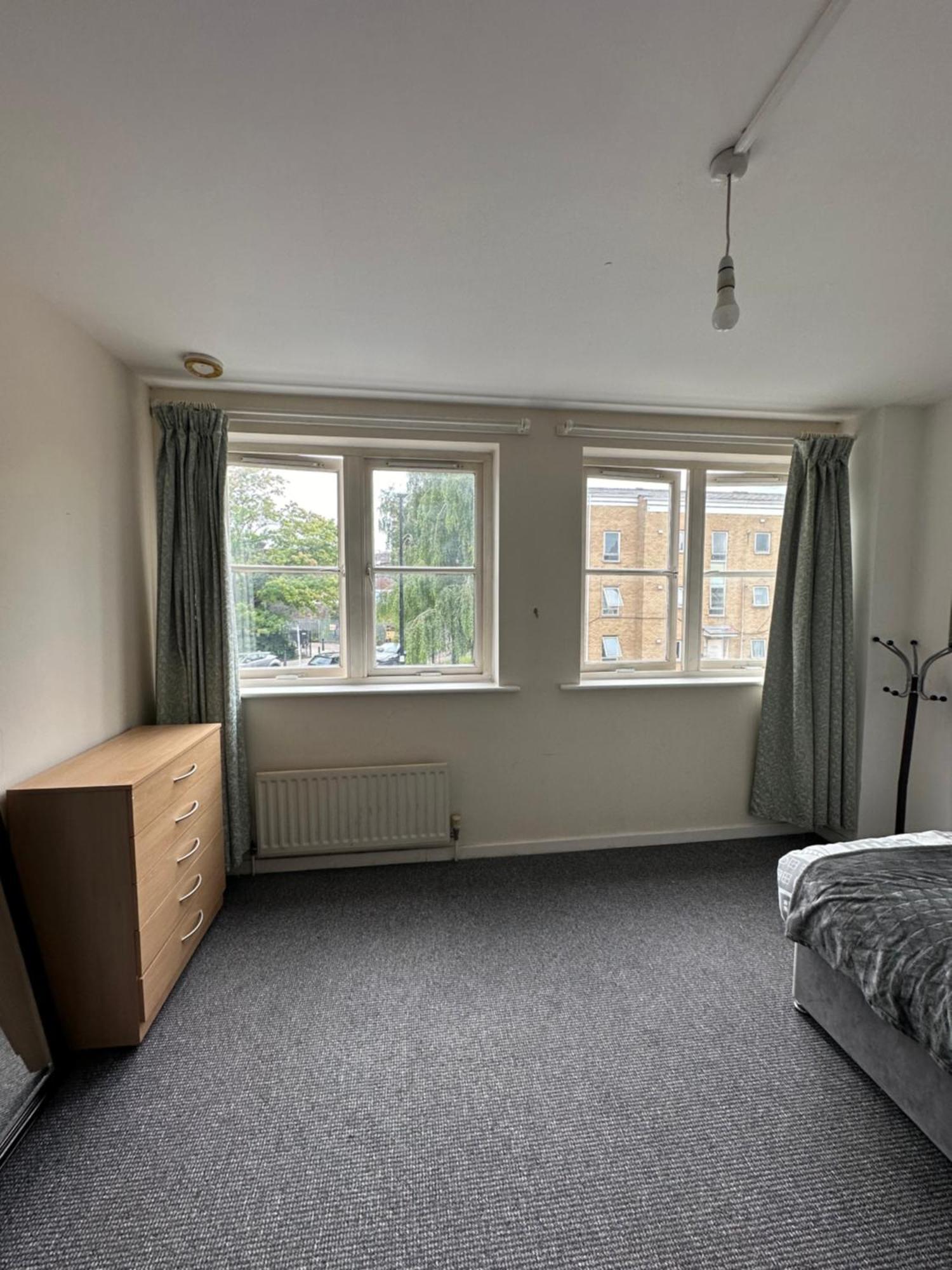Homestay Luxury In Central London!6 Bedroom With 2 Bath & Separate Wc! London