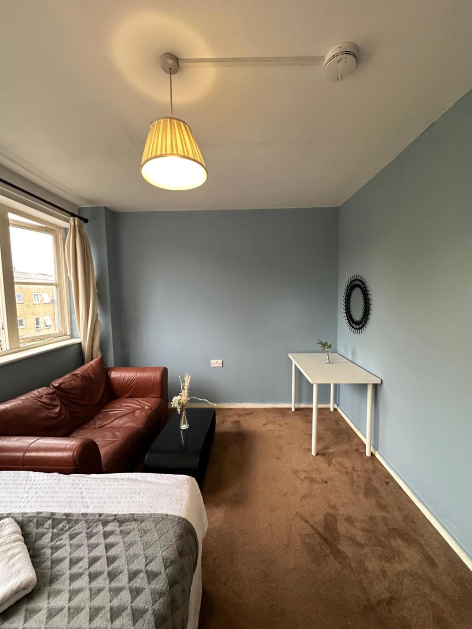 Homestay Luxury In Central London!6 Bedroom With 2 Bath & Separate Wc! *