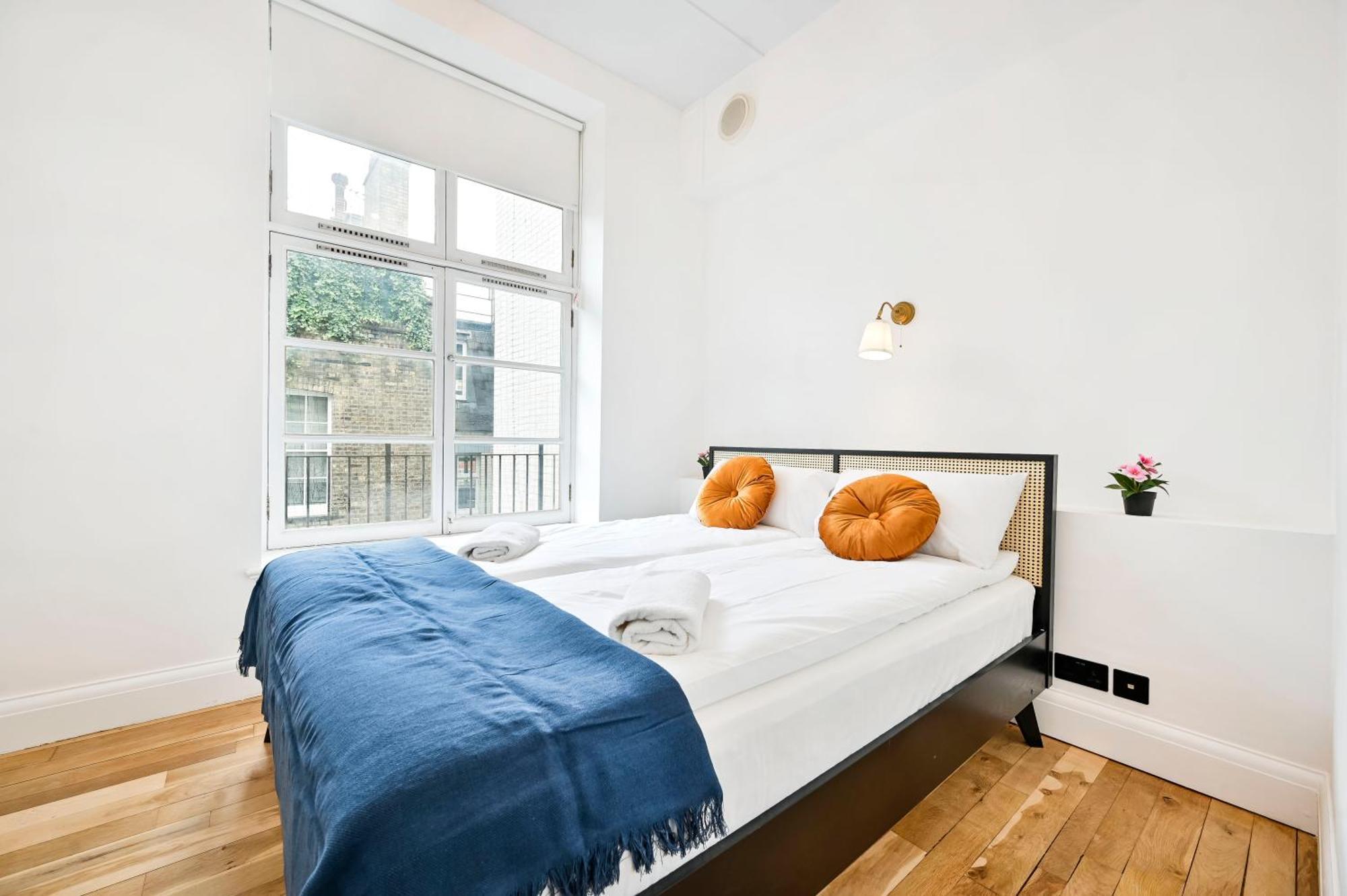 Amazing 3 Bed Great Portland Street * London