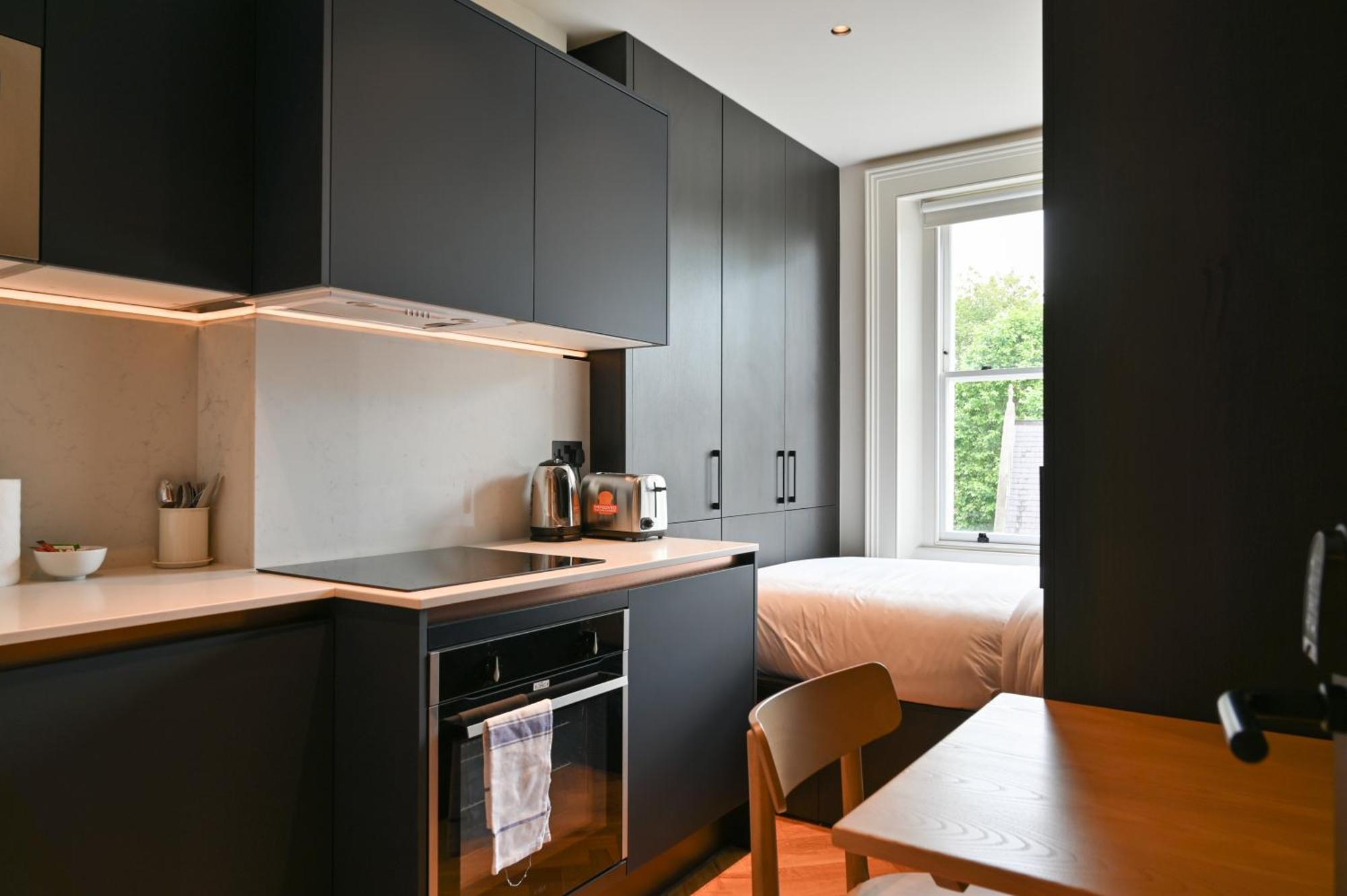 Notting Hill Apartment