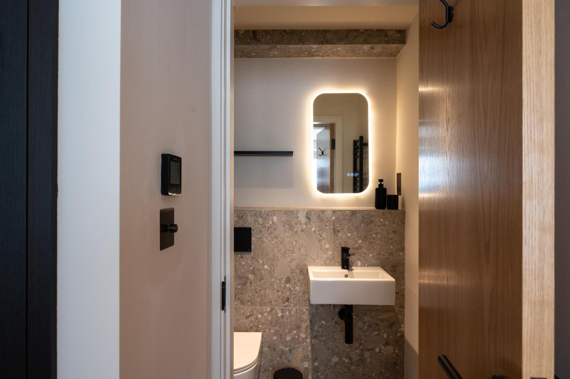 Notting Hill Apartment