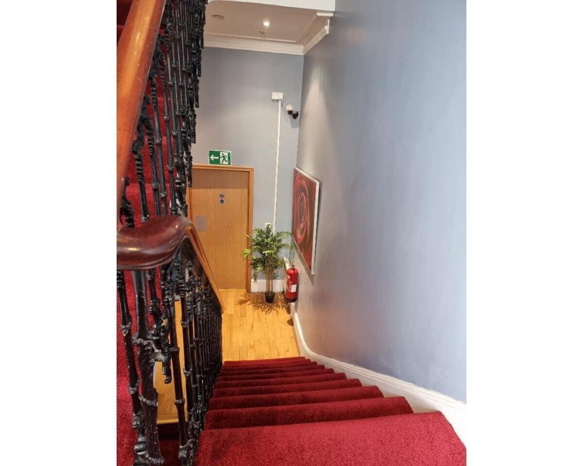 F405-comfy For 1 Near Hyde Park Apartment London