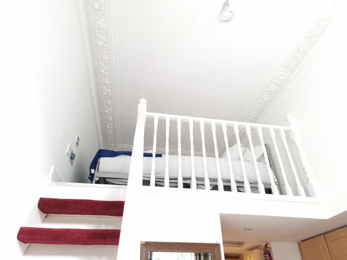 F103-maisonette 1st Floor Near Hyde Park Londres