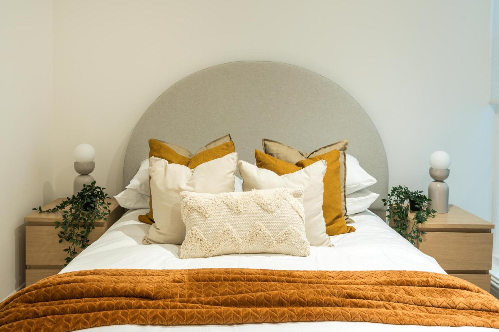 N23 Southkensington-hydepark-harrods-gloucesterroad