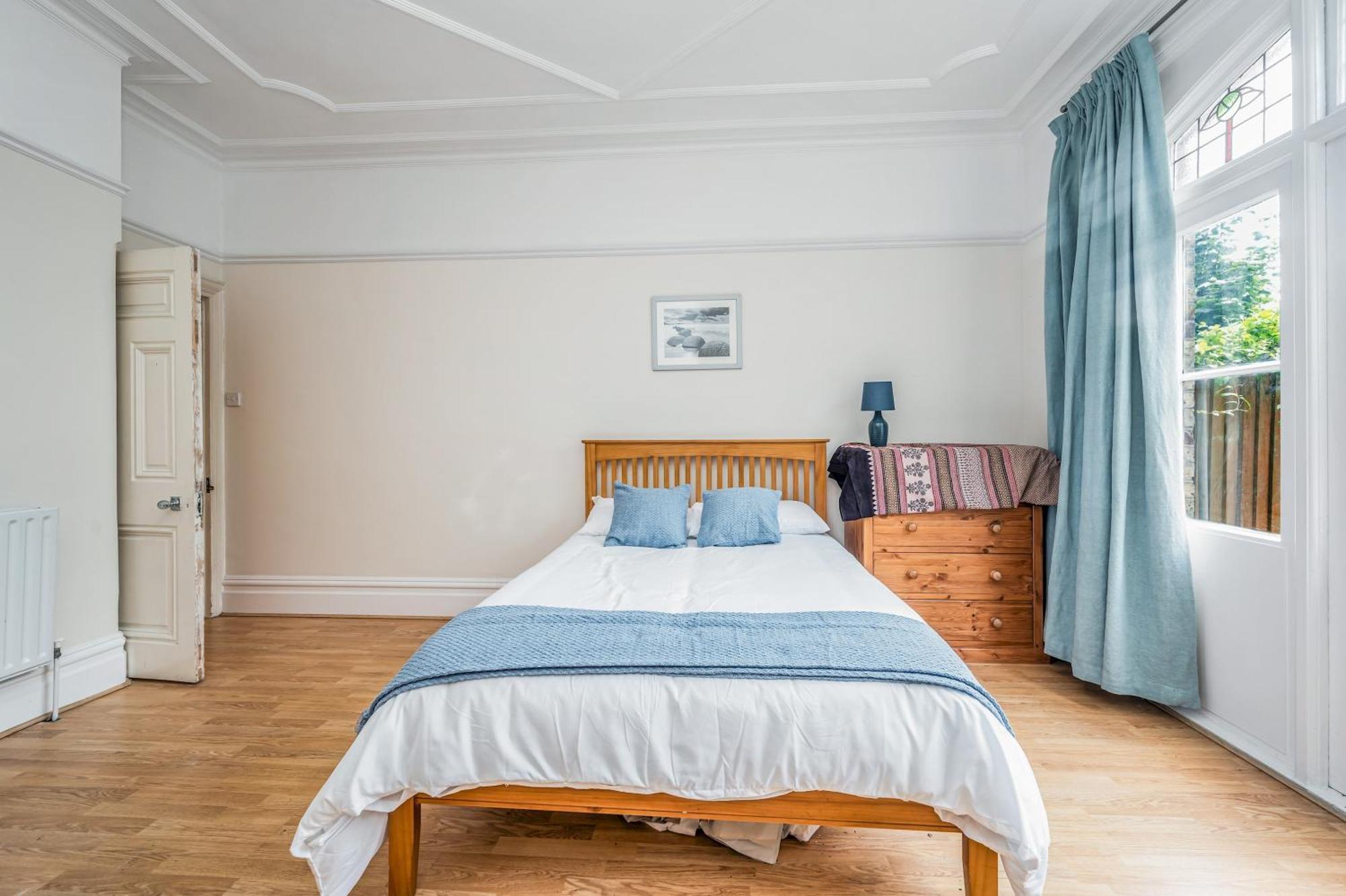 Pass The Keys Wonderful Six Bed Victorian In Casa de férias *