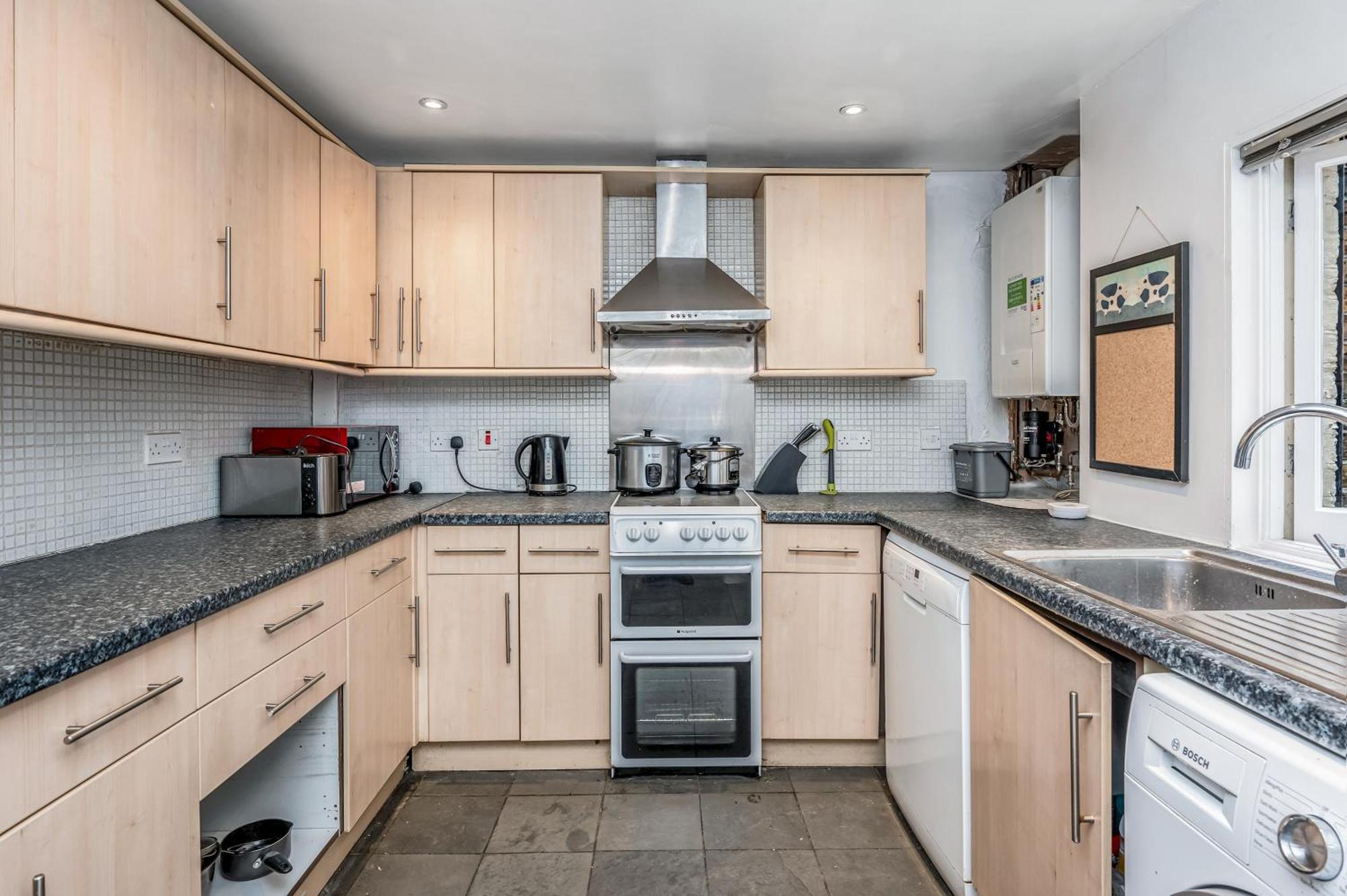 Casa de férias Pass The Keys Wonderful Six Bed Victorian In Londres