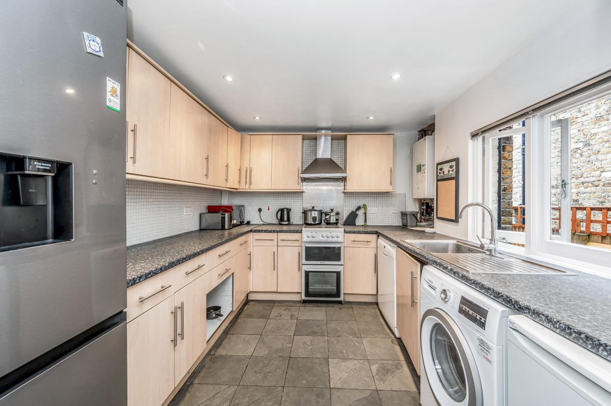 Pass The Keys Wonderful Six Bed Victorian In Casa de férias Londres