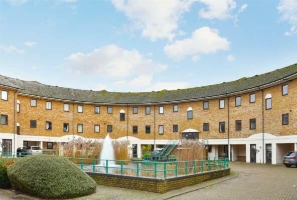 The Nook Londons Swanky With Free Parking Hospedagem domiciliar *