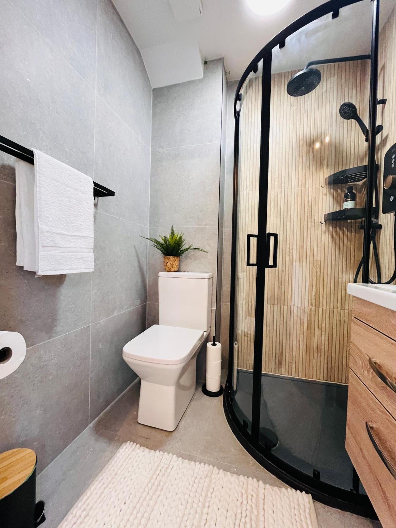 Hospedagem domiciliar The Nook Londons Swanky With Free Parking *