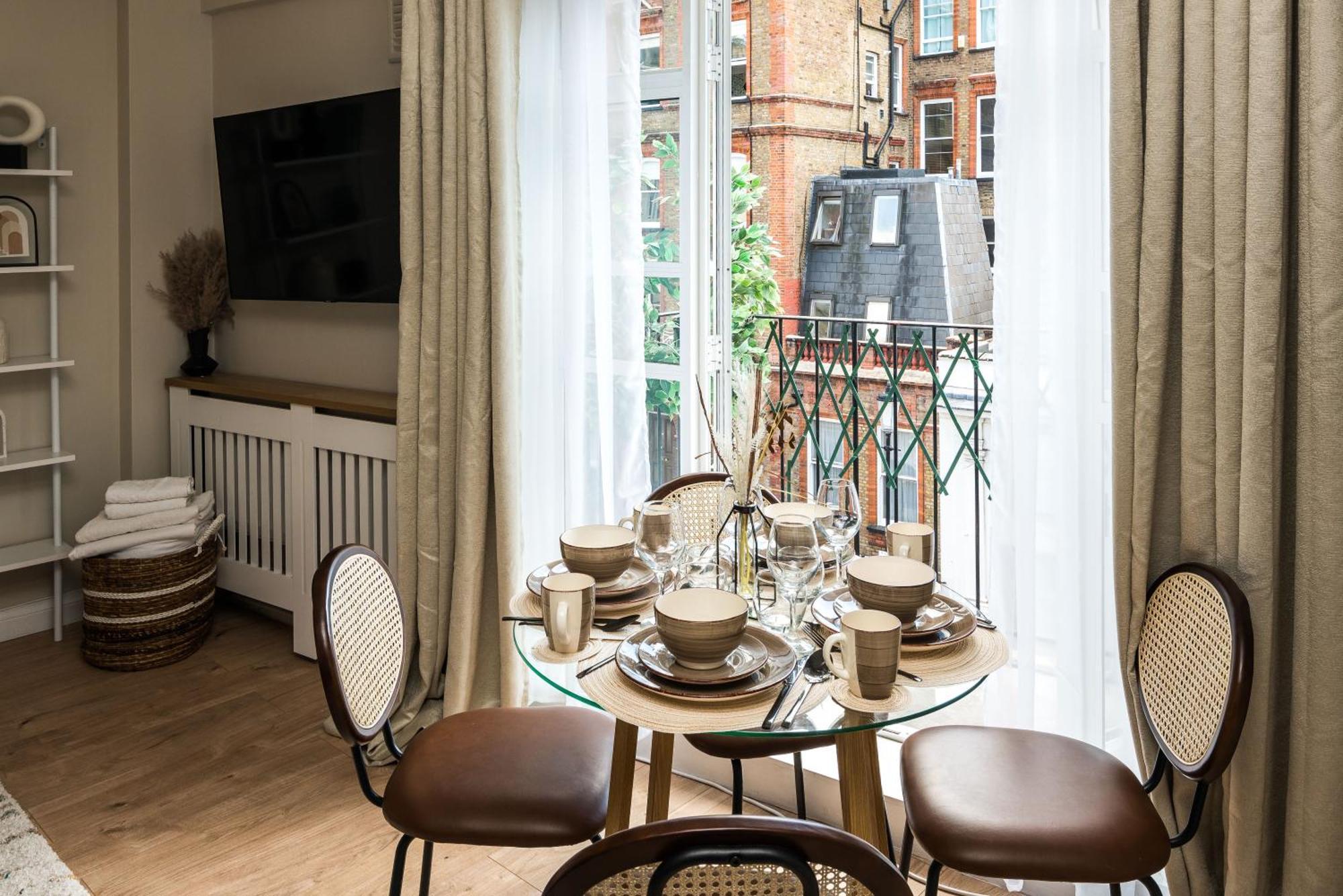 N65 Southkensington-museums-gloucester Road