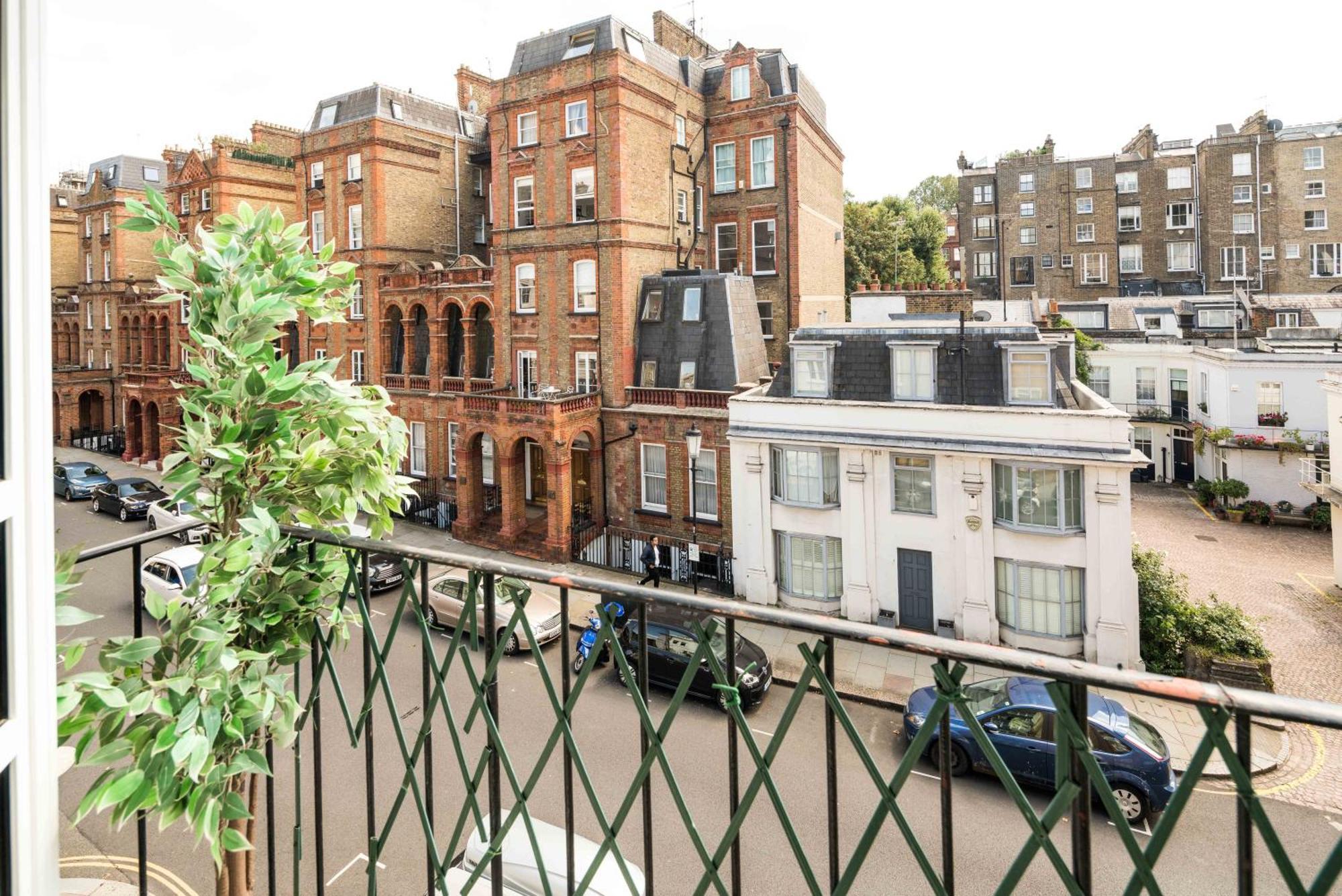 N65 Southkensington-museums-gloucester Road * London
