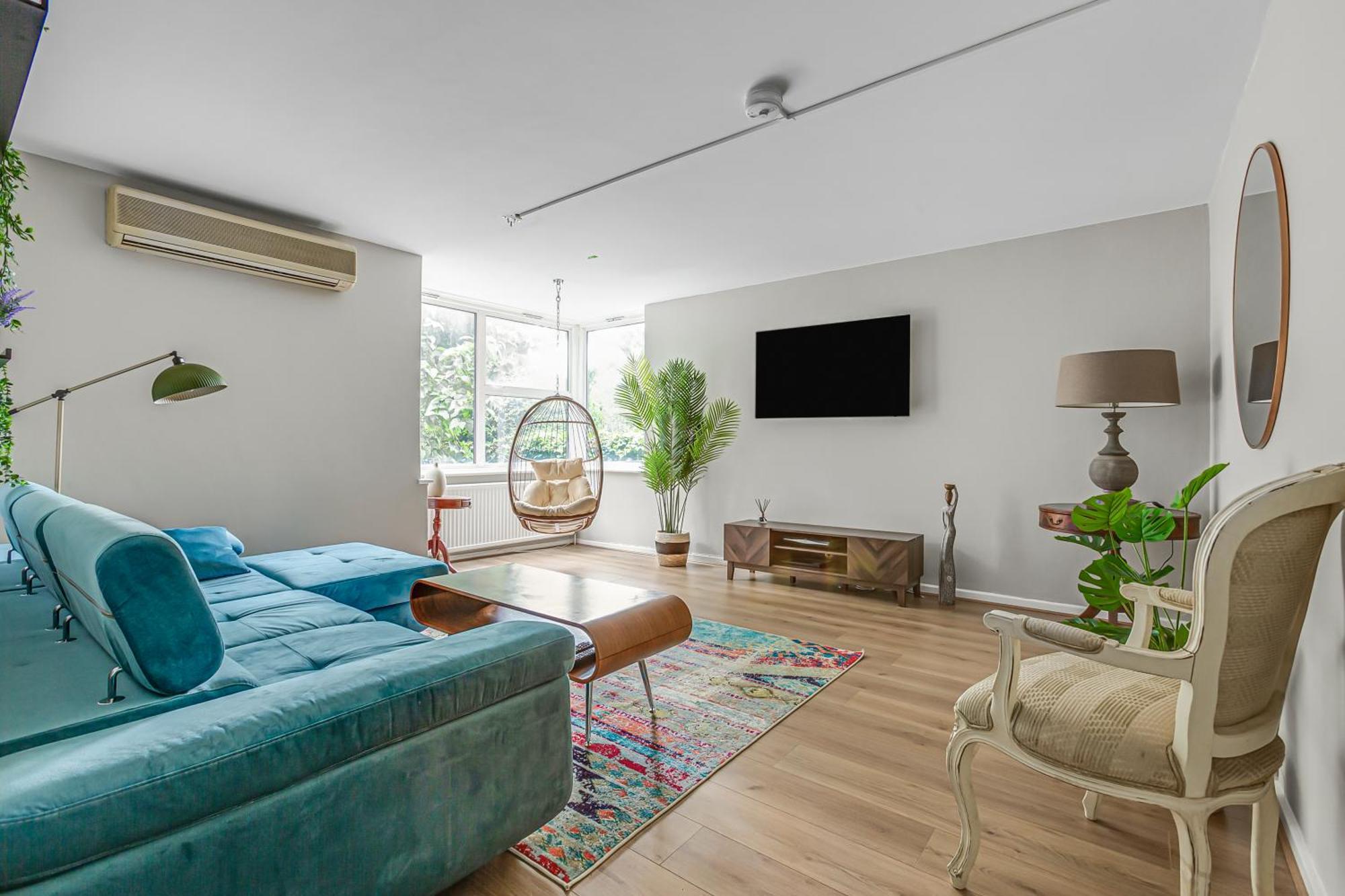 Riverside Retreat In Putney Apartment London