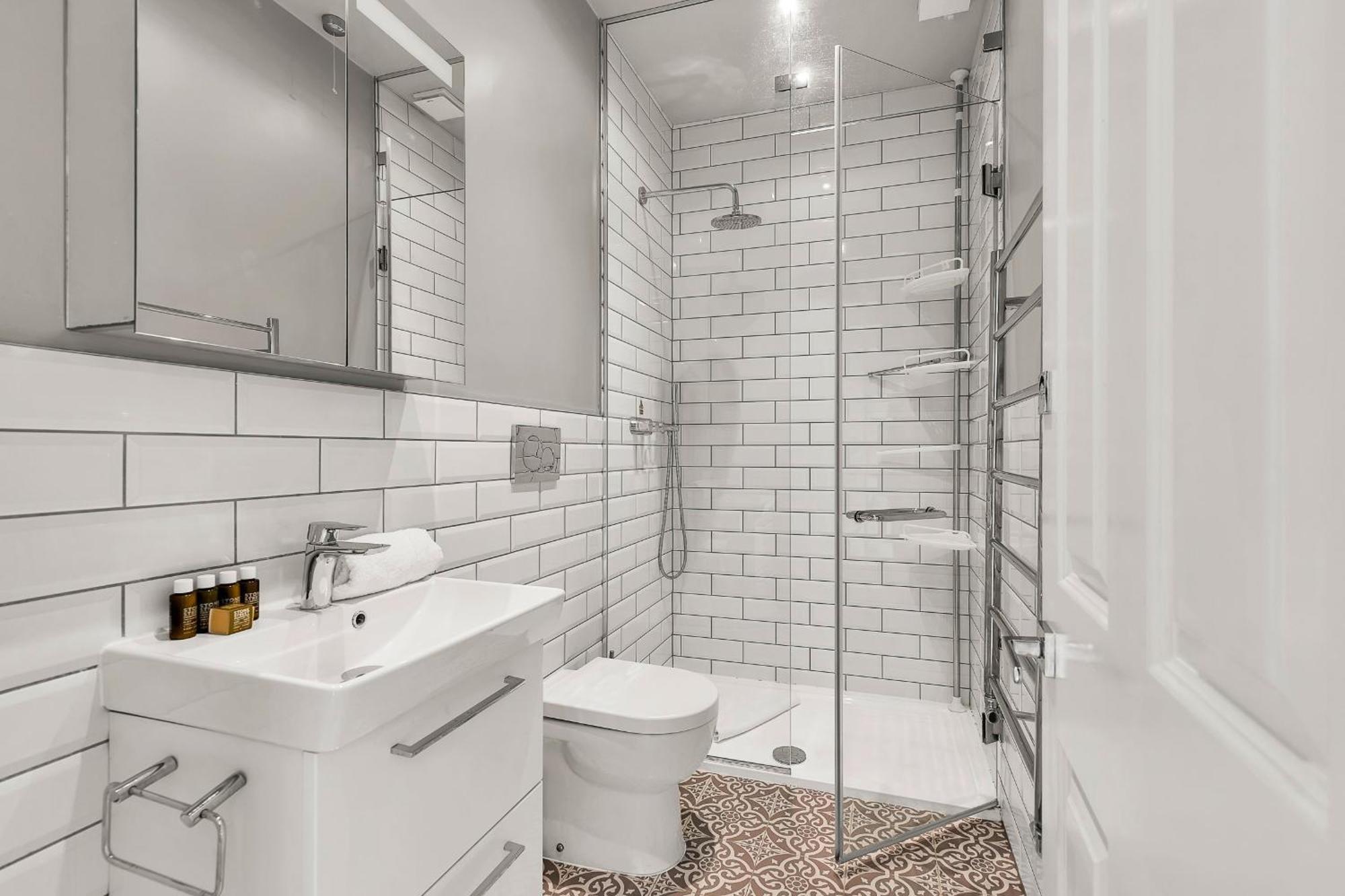 Charming Golborne Escape London