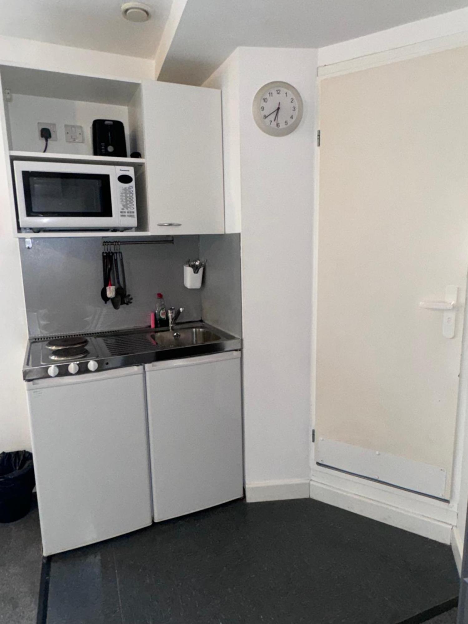 Farringdon Flat *