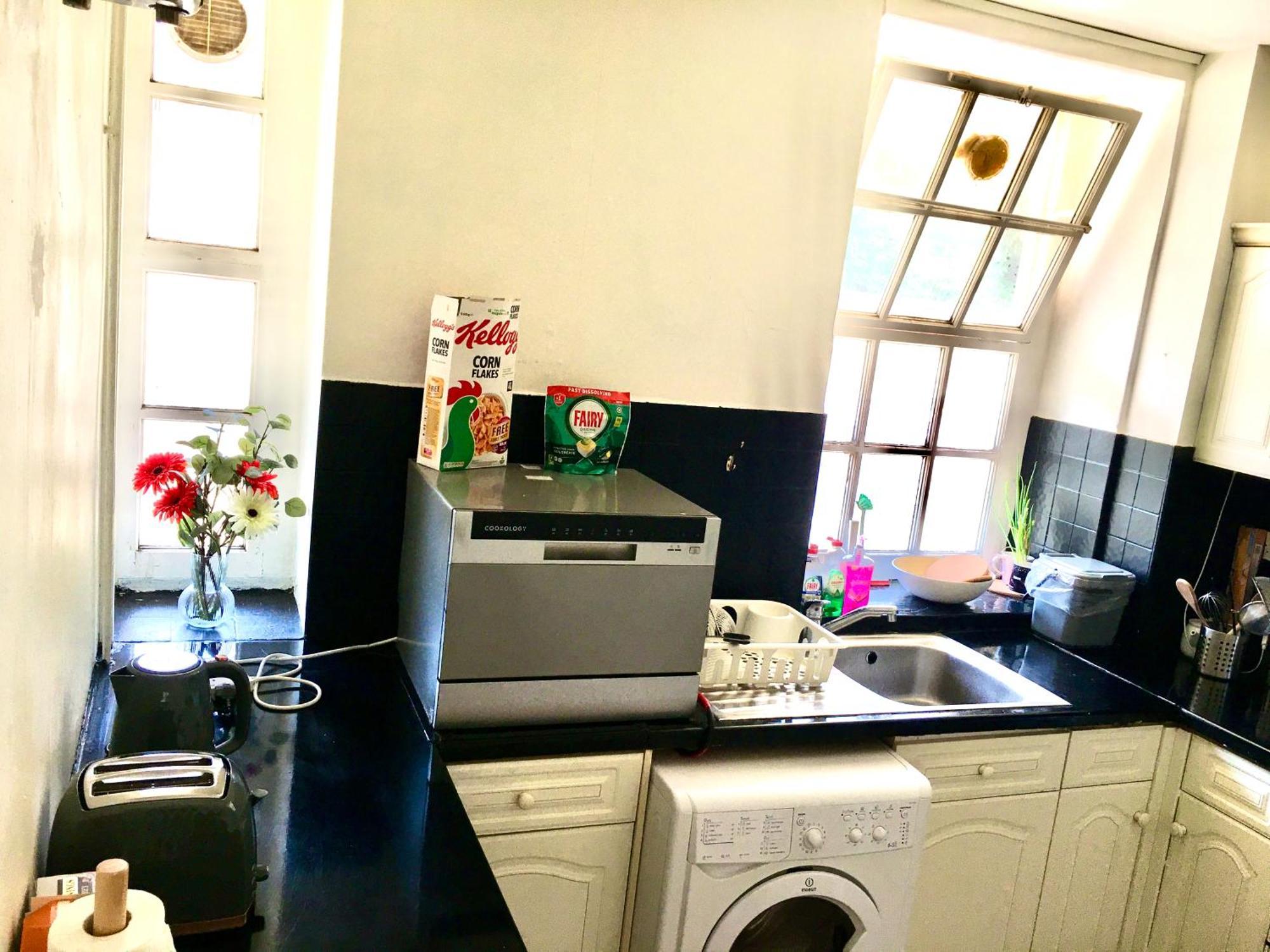 Stunning -3 Double Bedroom Cozy Flat In Heart Of