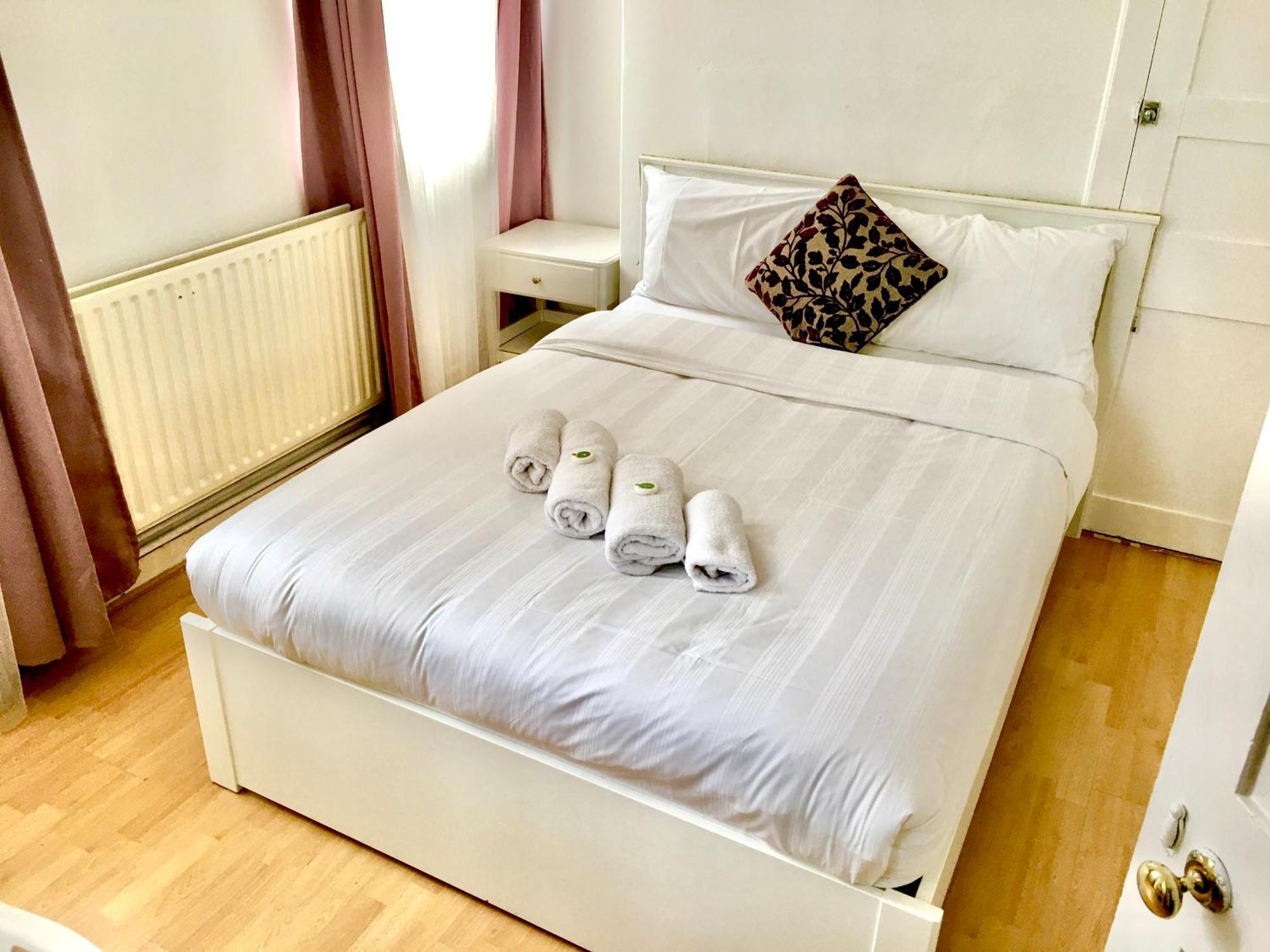 Apartamento Stunning -3 Double Bedroom Cozy Flat In Heart Of