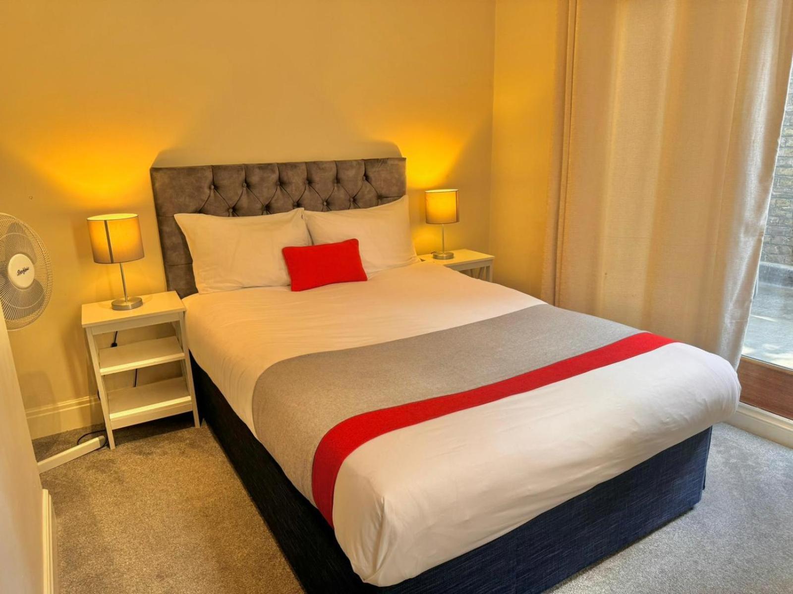 Apartment The Beverley - Victoria London