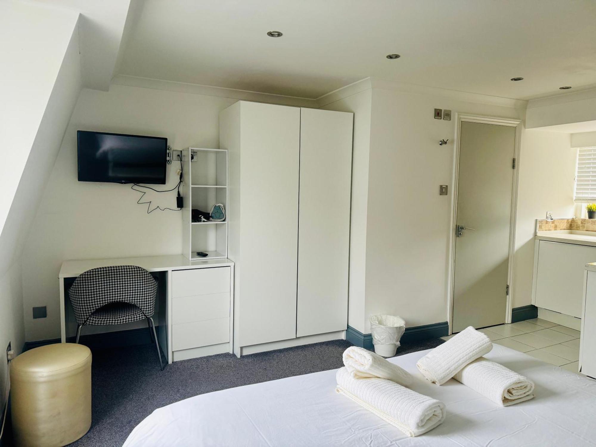 The Dome Aparthotel *