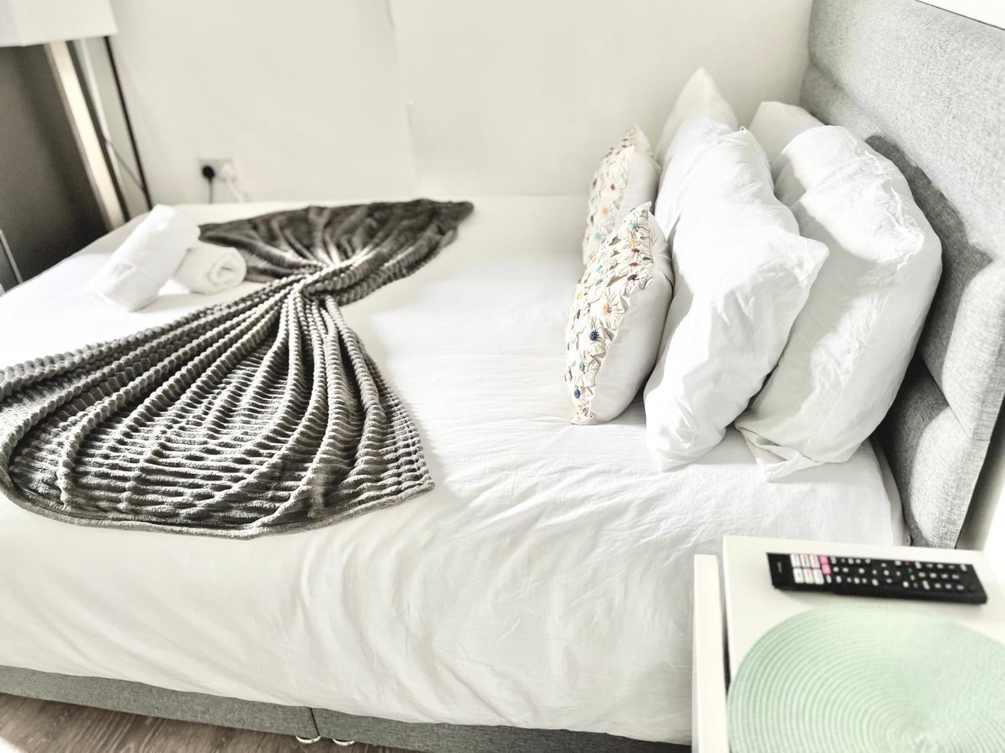 Complete Flat Netflix And Fast Wifi * London