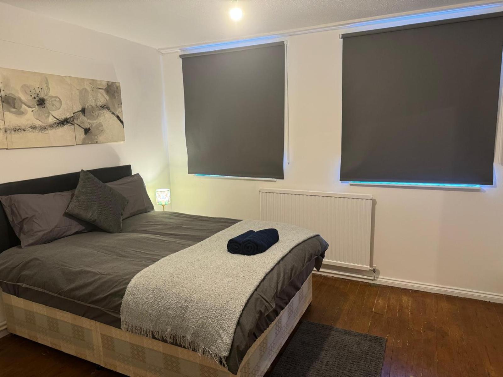 E14 Elegance Holiday home London