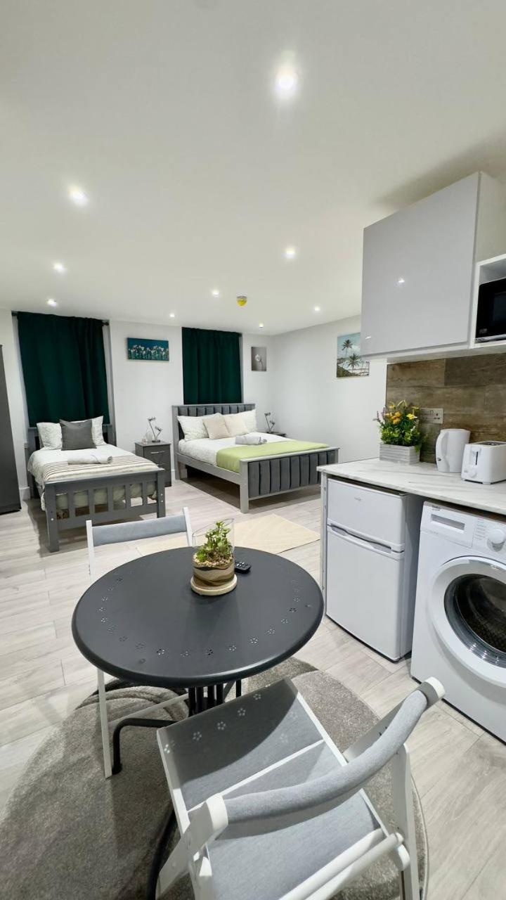 One Bedroom In Camden Londres