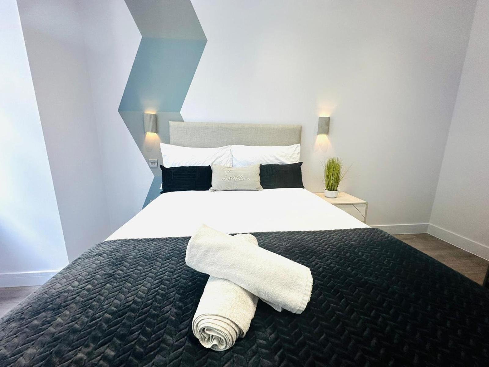 Sw18 Great Location Perfect For Tourist Guest house