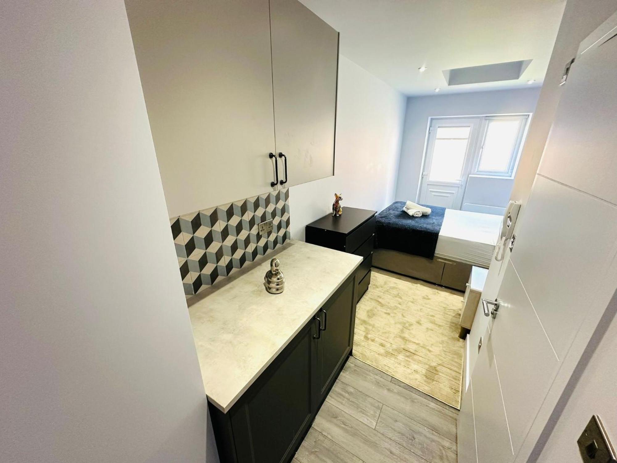 Guest house Sw18 Great Location Perfect For Tourist *