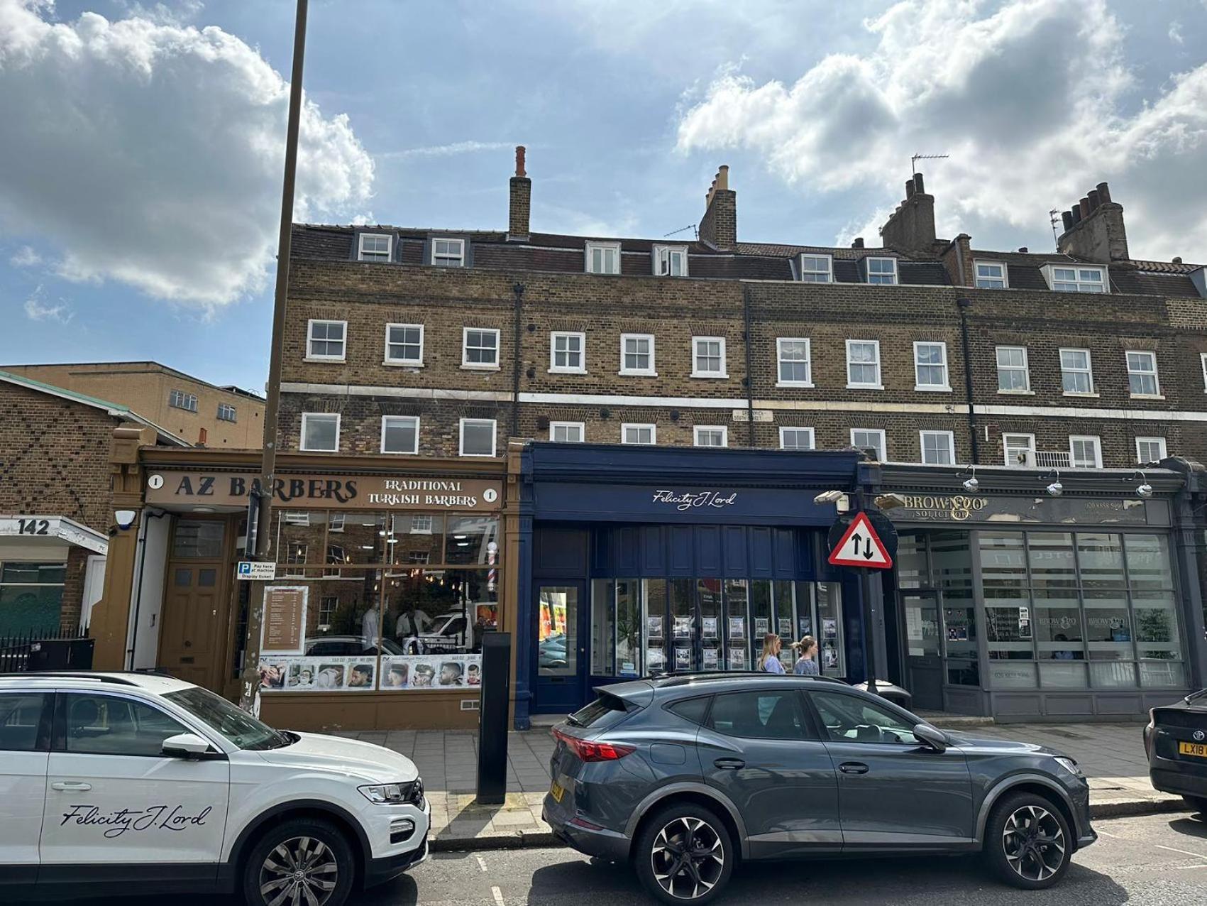 3 Bed 2 Bath Near Greenwich Park 6 Guests Maximum Apartment *
