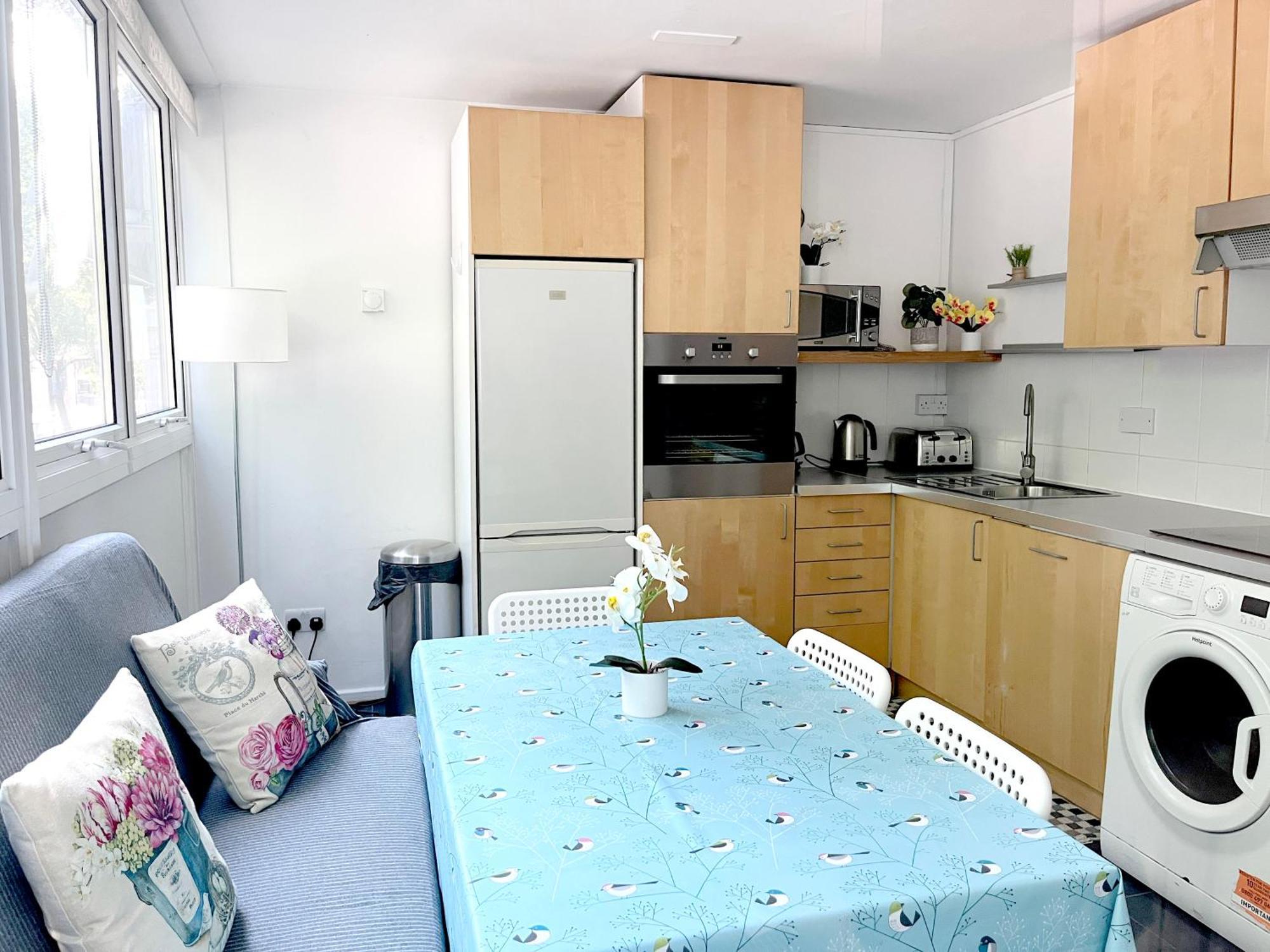 Apartamento Fab 3-bed 3-bath Duplex Oxford Street, Regents Park, Fitzrovia W1 *