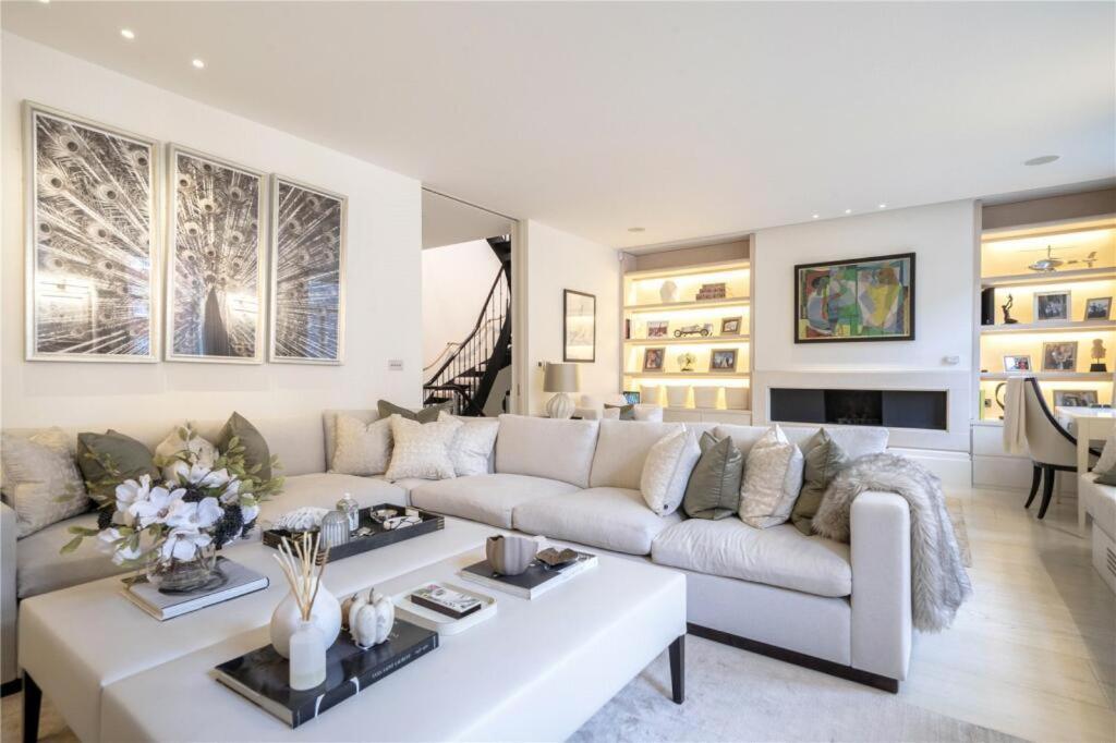 Casa de férias Flagship Luxury Villa. Near Mayfair And Hyde Park - Sleeps 16 *