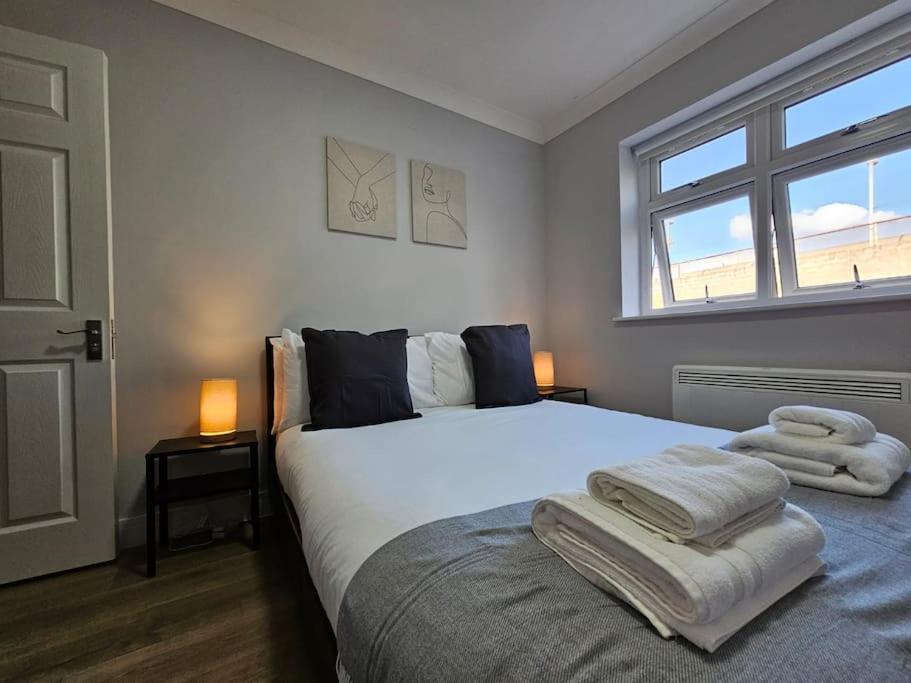 Newly Refurbished * London