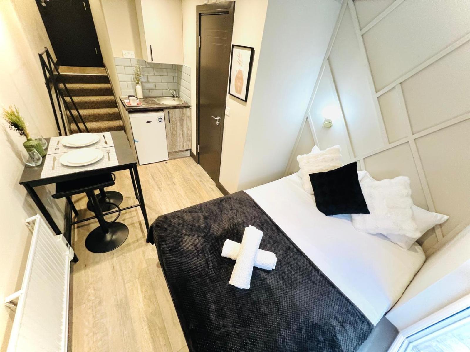 72 Center Location I Gasthof *