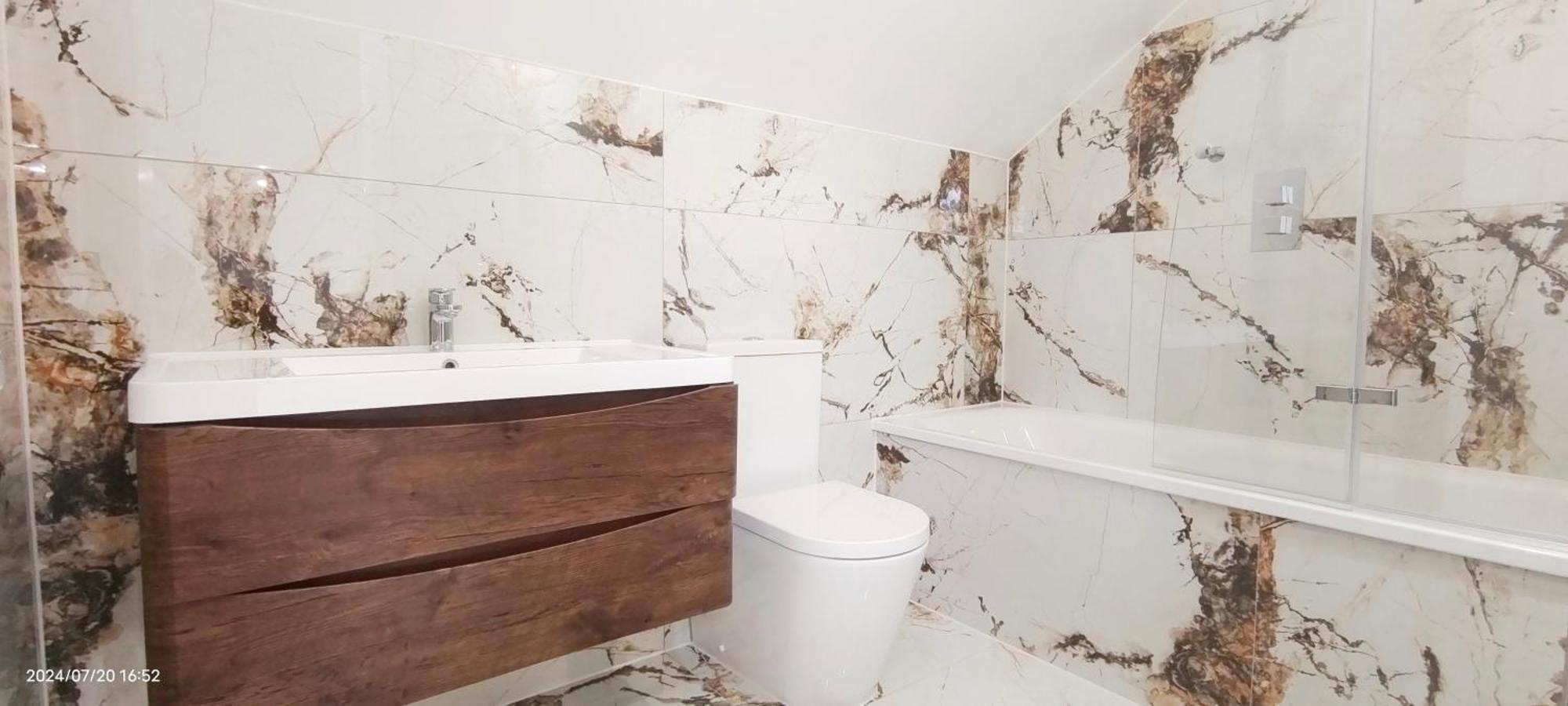 Luxurious And Modern 3b3b In Hammersmith London