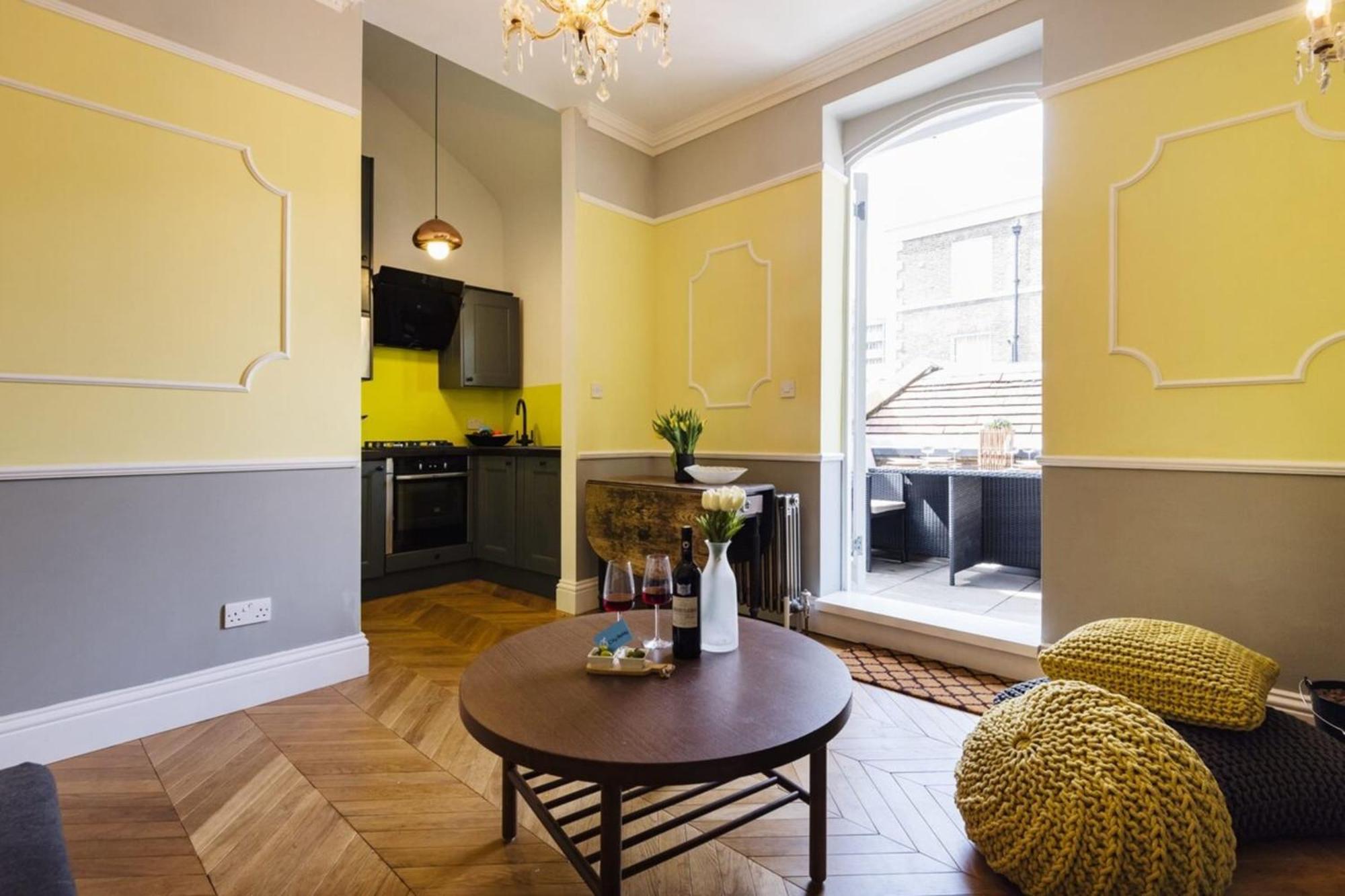 Stylish Hyde Park Gem Apartment *
