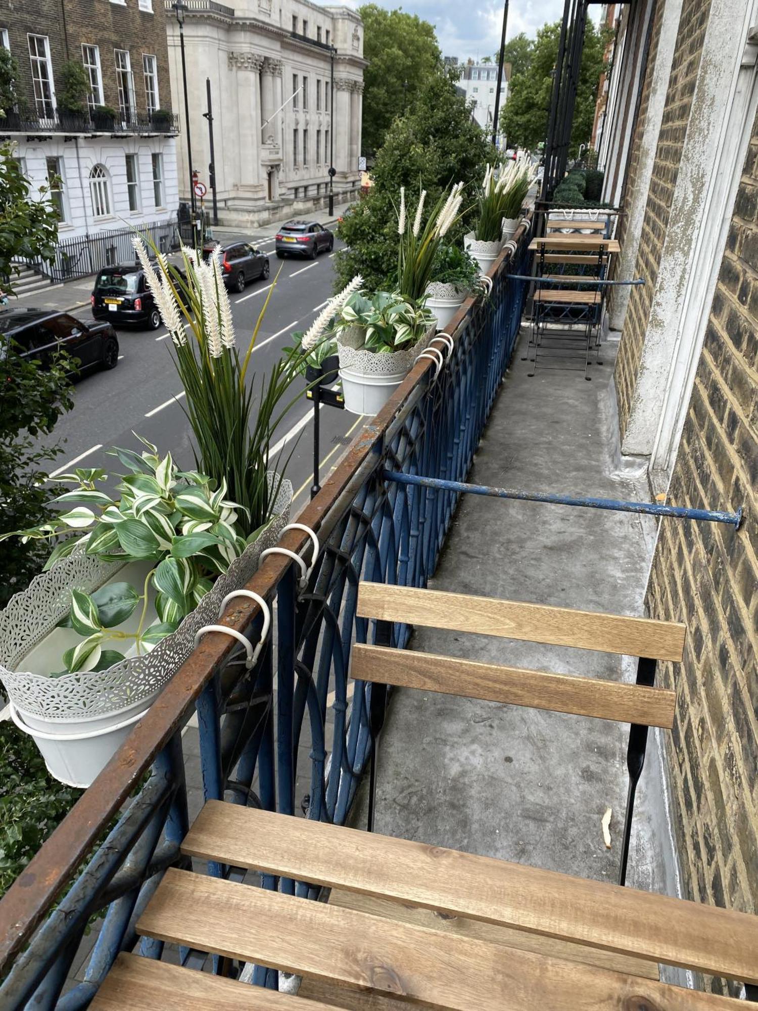 And Affordable Flat For 6 People In Zone 1 - Baker Street - With Breakfast Included *