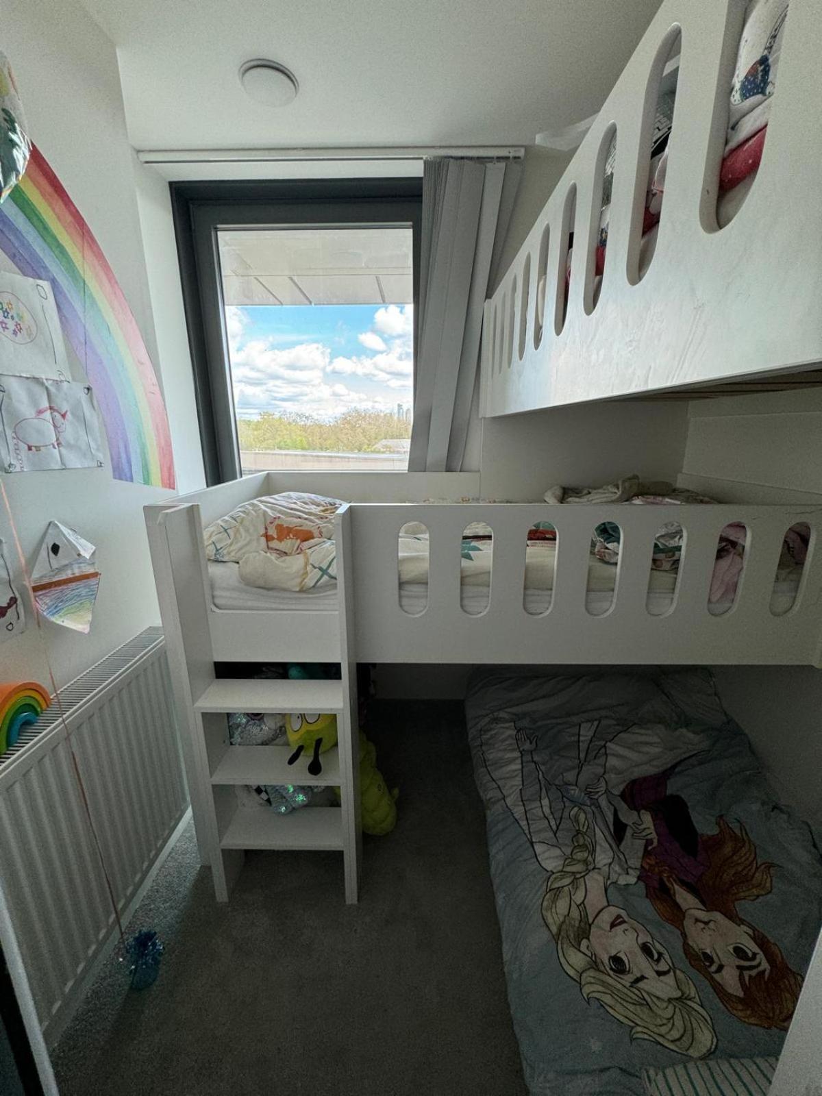 Apartment Perfect Flat For A Family!
