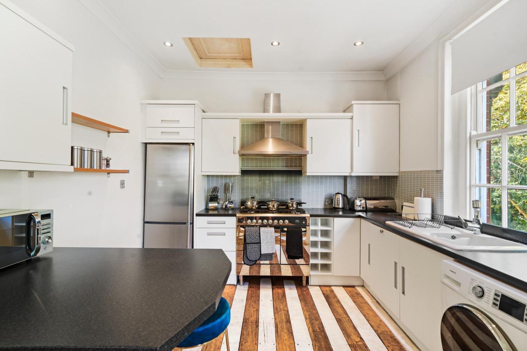 Apartment Modern Deluxe 3 Bed In Putney - Parking *
