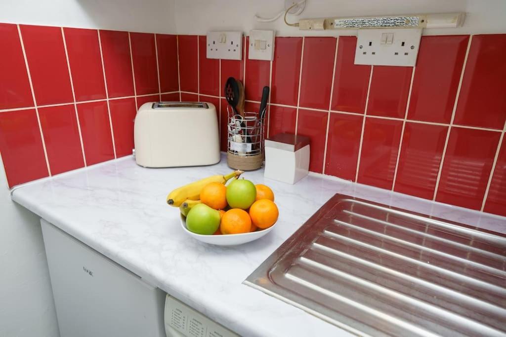 Modern And Luxurious 2 Bed Flat In Fulham Apartamento