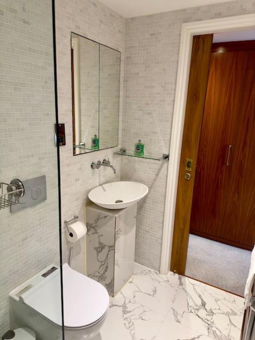 Apartment Penthouse 3bed3bath London