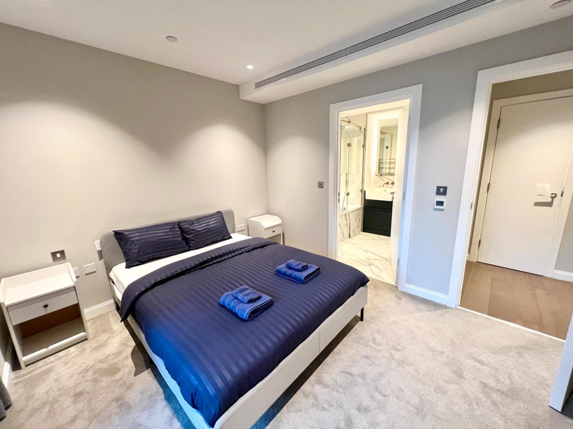 Vauxhall Lux Apartment